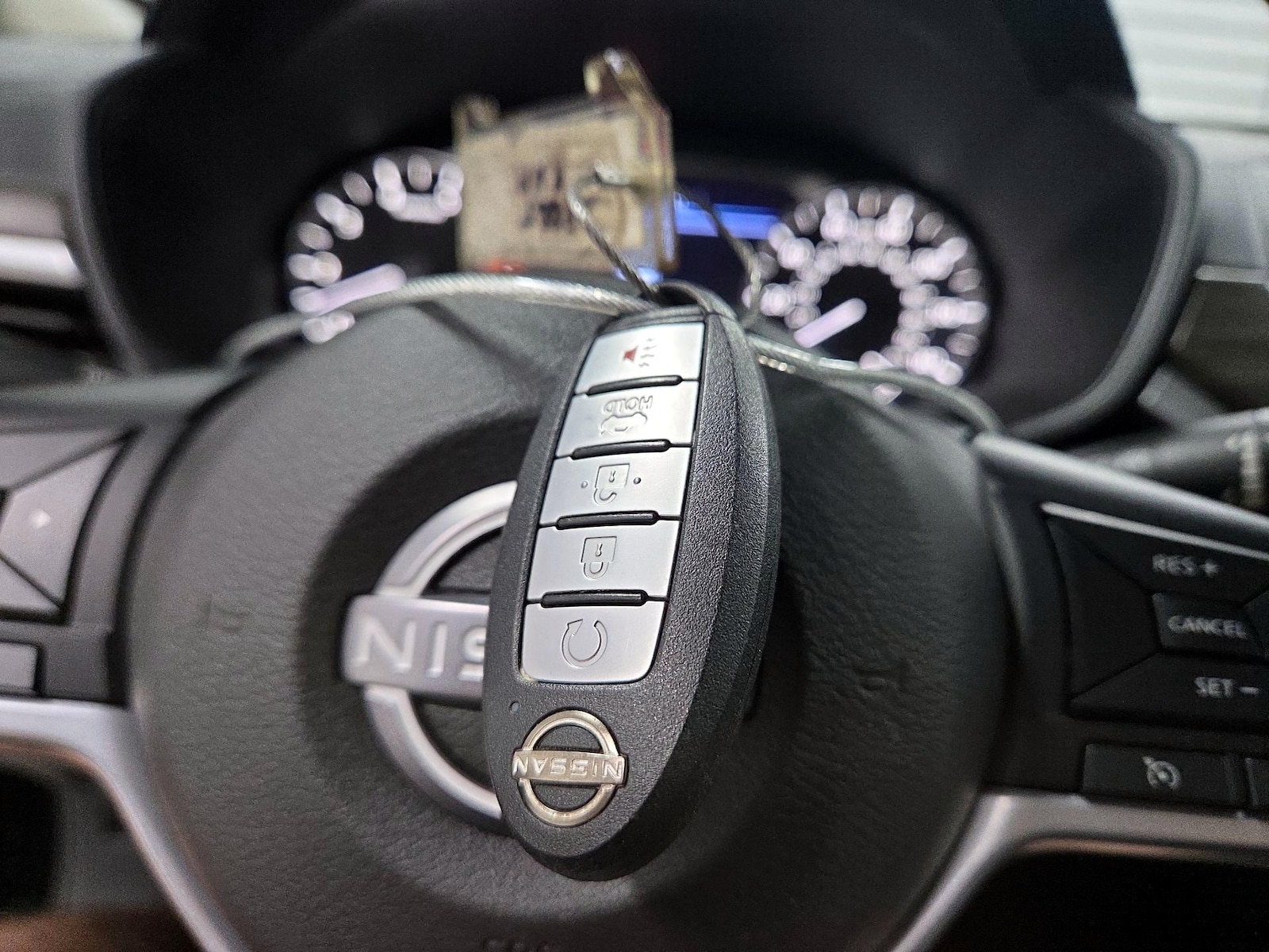 2025 Nissan Altima SV - Photo 19