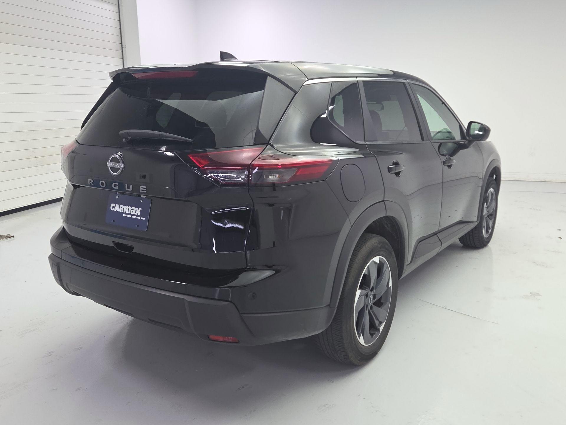 Thumbnail: 2025 Nissan Rogue - 5