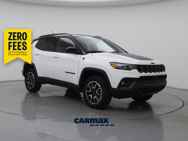 White 2025 Jeep Compass SUV / Crossover Four-Wheel Drive Automatic
