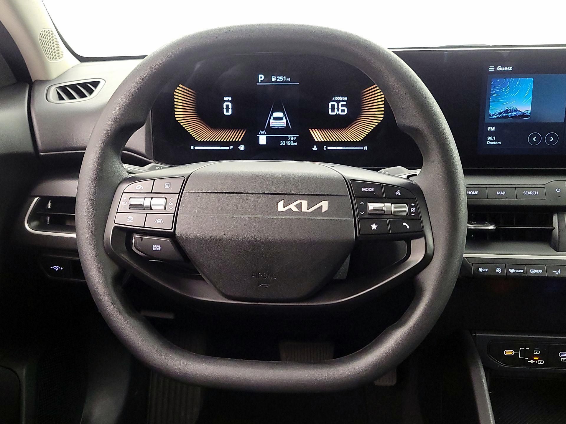 Thumbnail: 2025 Kia K4 - 10