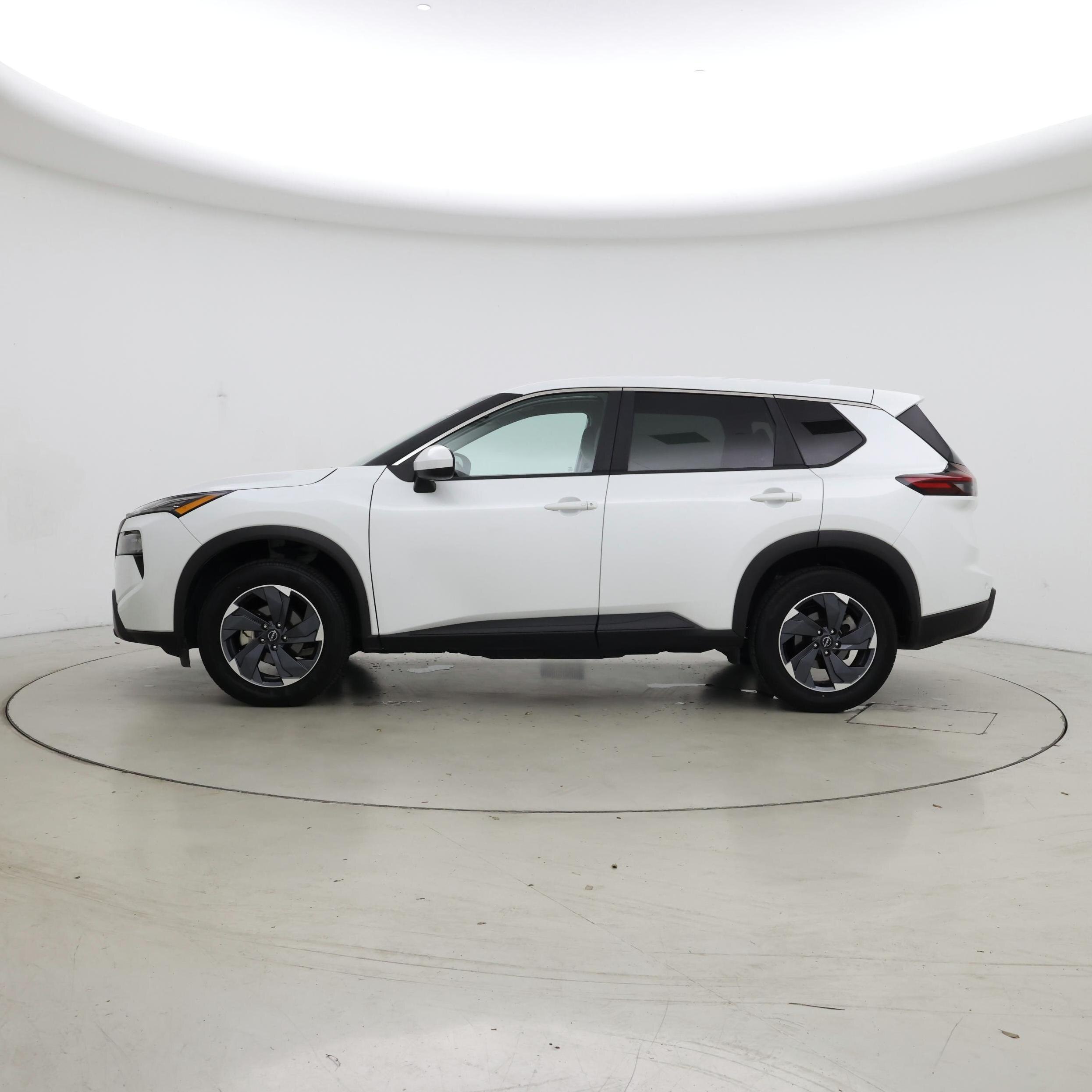 Thumbnail: 2025 Nissan Rogue - 3