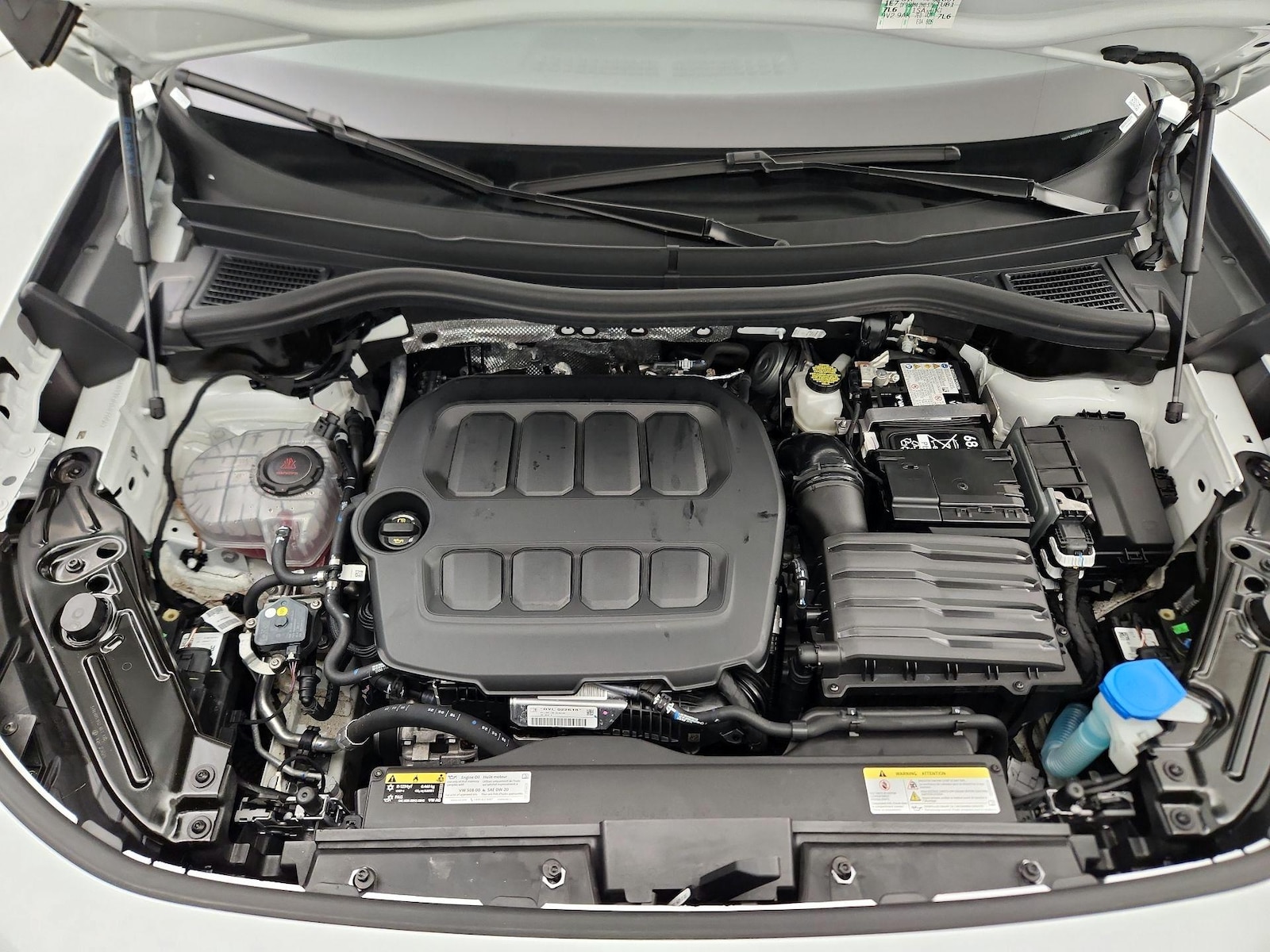 2026 Volkswagen Tiguan SE - Photo 22