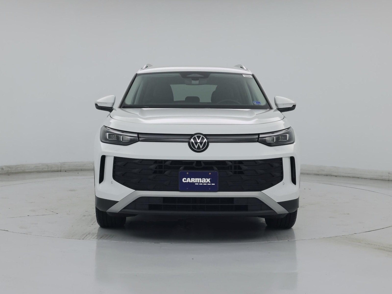 2026 Volkswagen Tiguan SE - Photo 6