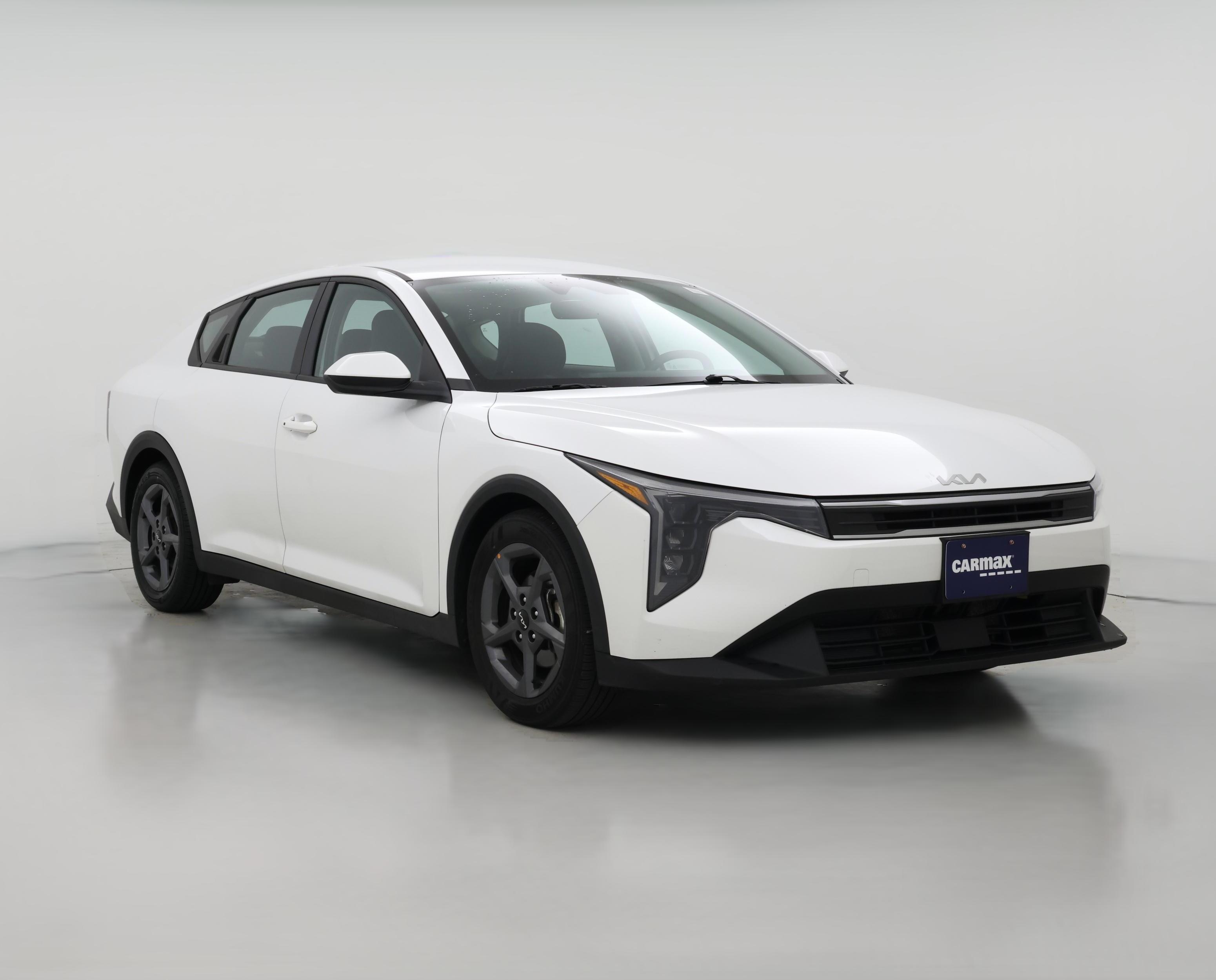 Thumbnail: 2025 Kia K4 - 1
