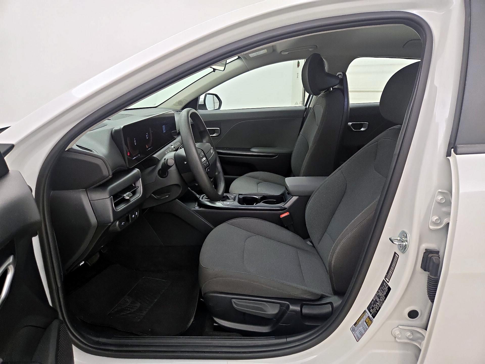 Thumbnail: 2025 Kia K4 - 11