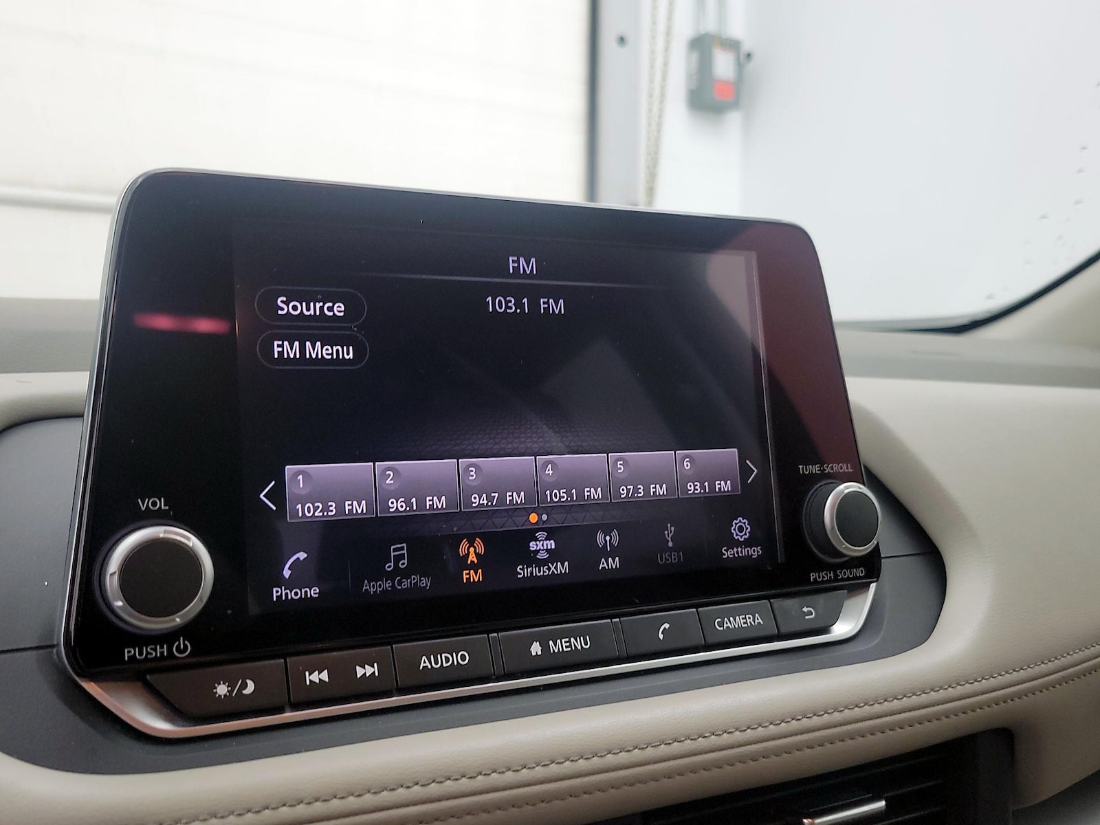 2025 Nissan Rogue SV - Photo 16