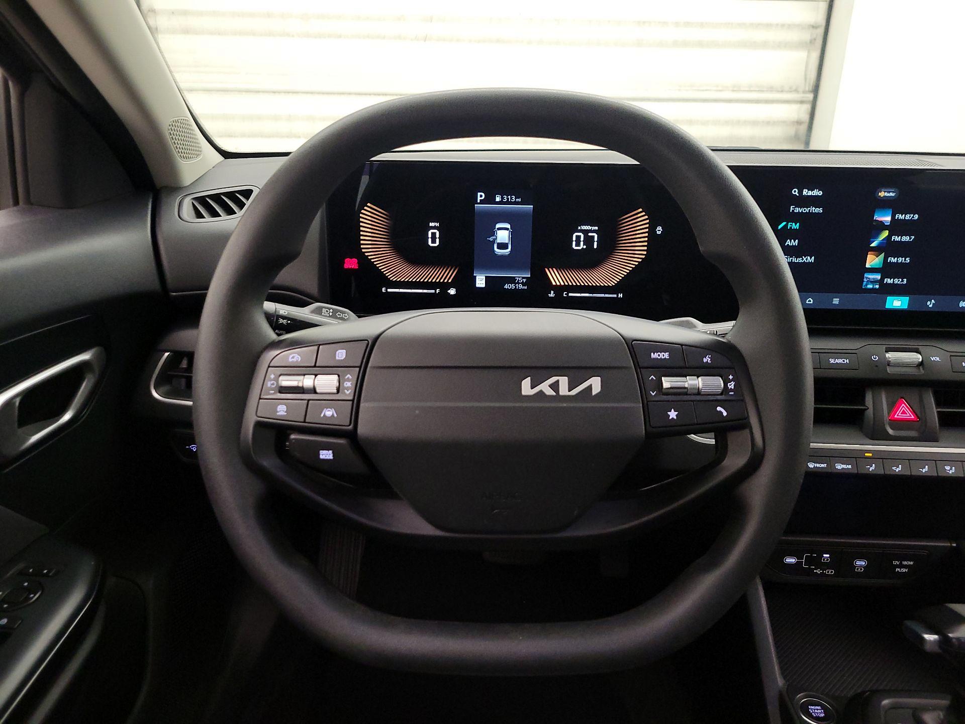 Thumbnail: 2025 Kia K4 - 10