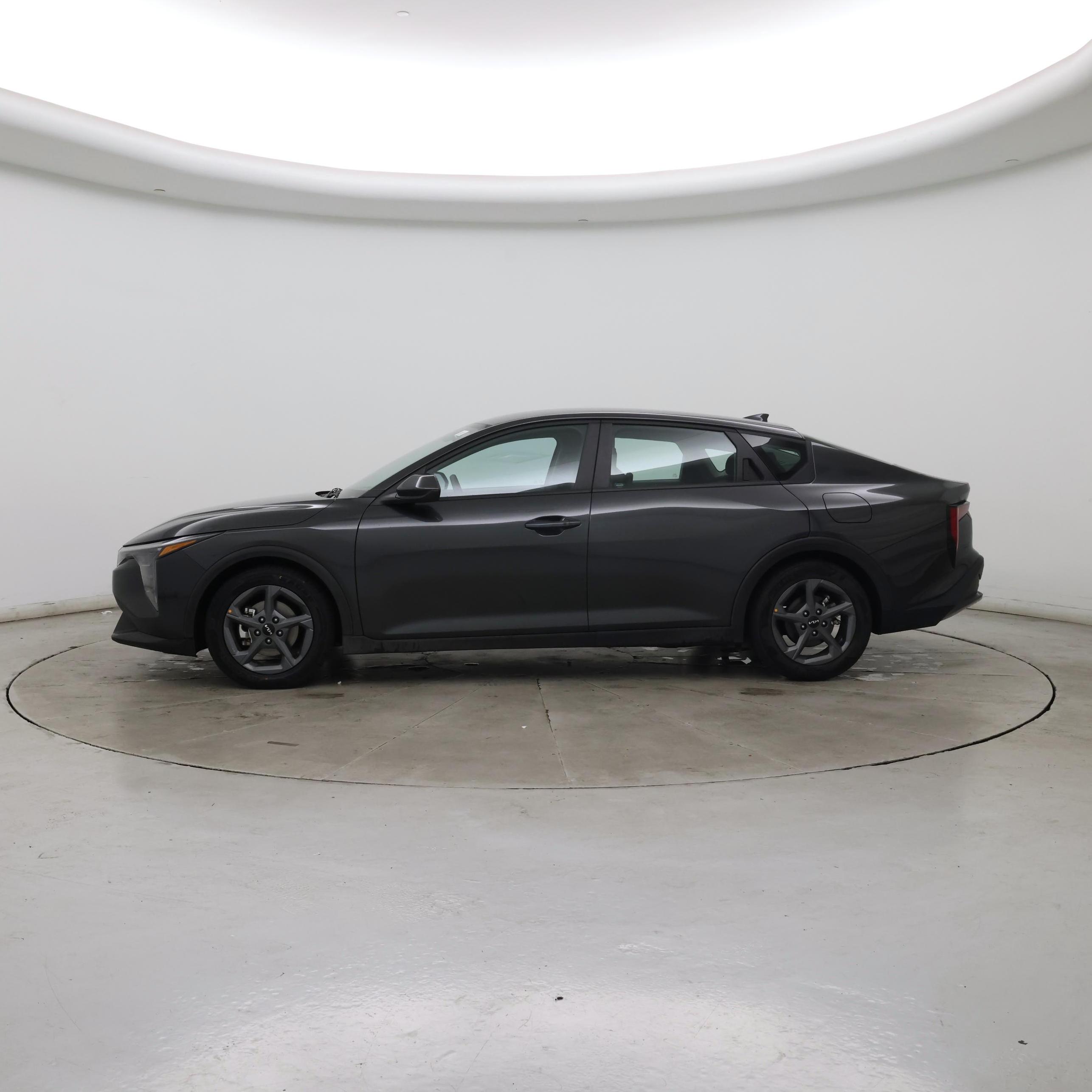 Thumbnail: 2025 Kia K4 - 3