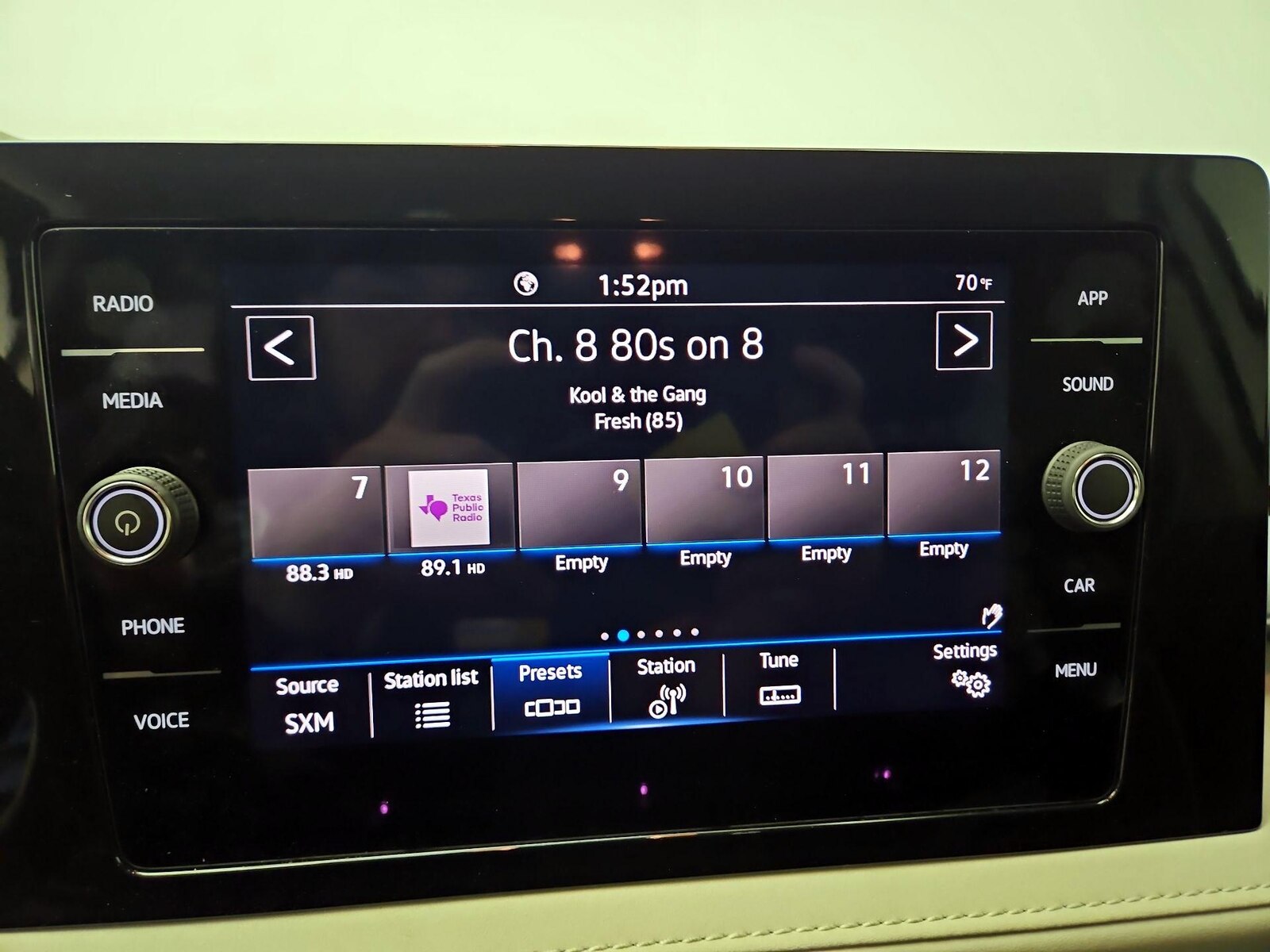 2026 Volkswagen Taos SE, photo 16