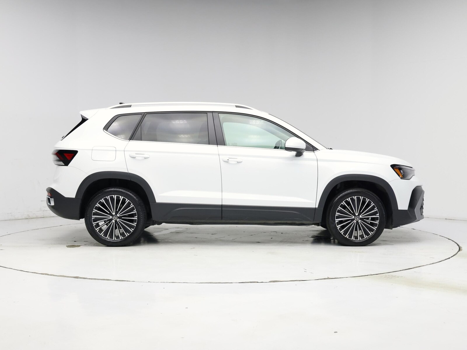 2026 Volkswagen Taos SE, photo 8