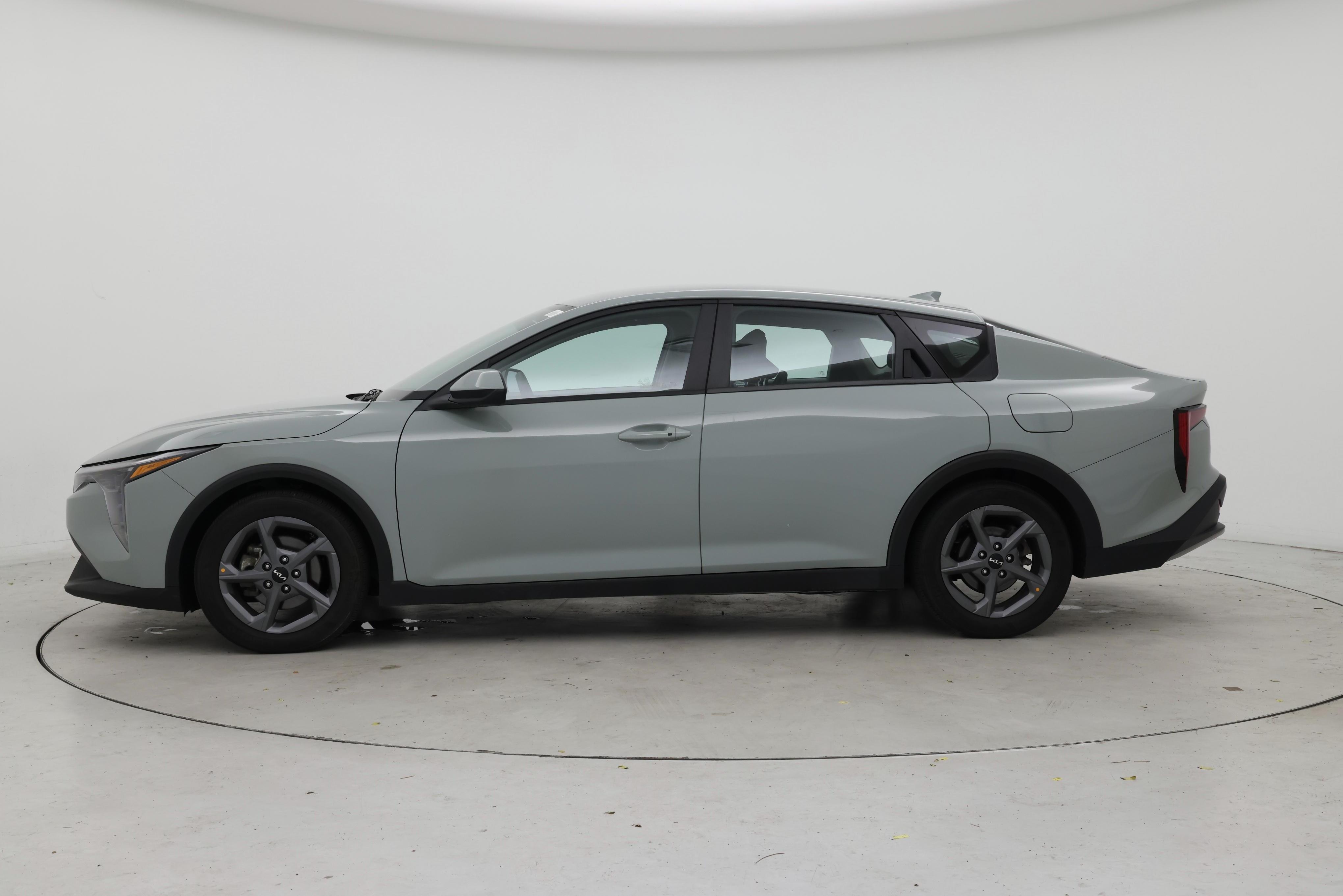Thumbnail: 2025 Kia K4 - 3