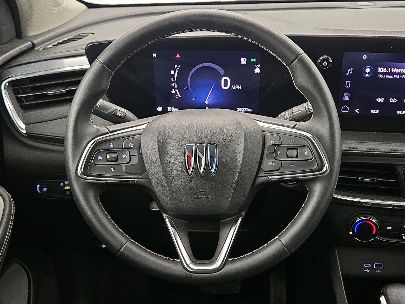 2025 Buick Encore GX Preferred - Photo 11