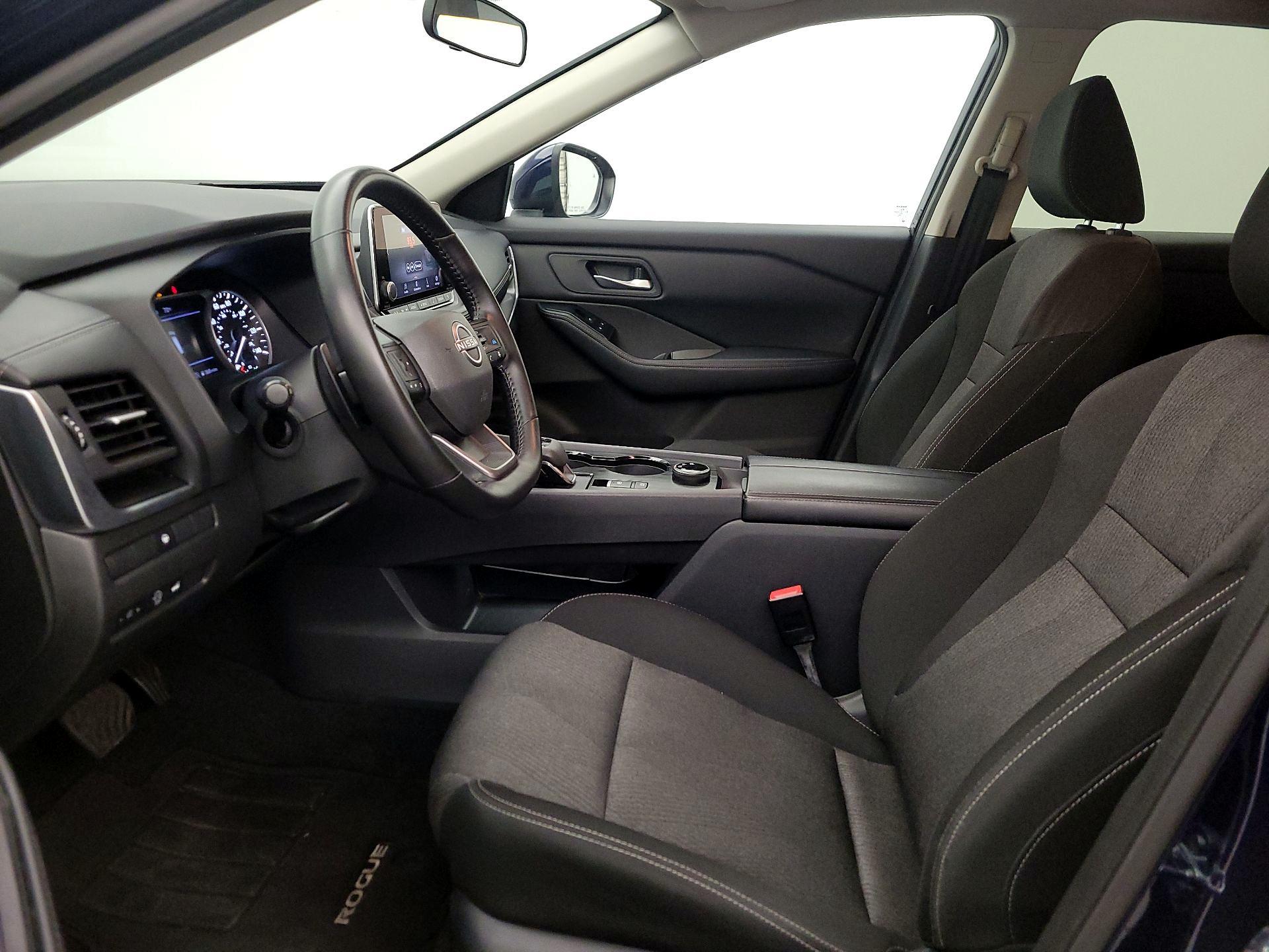 Thumbnail: 2025 Nissan Rogue - 11