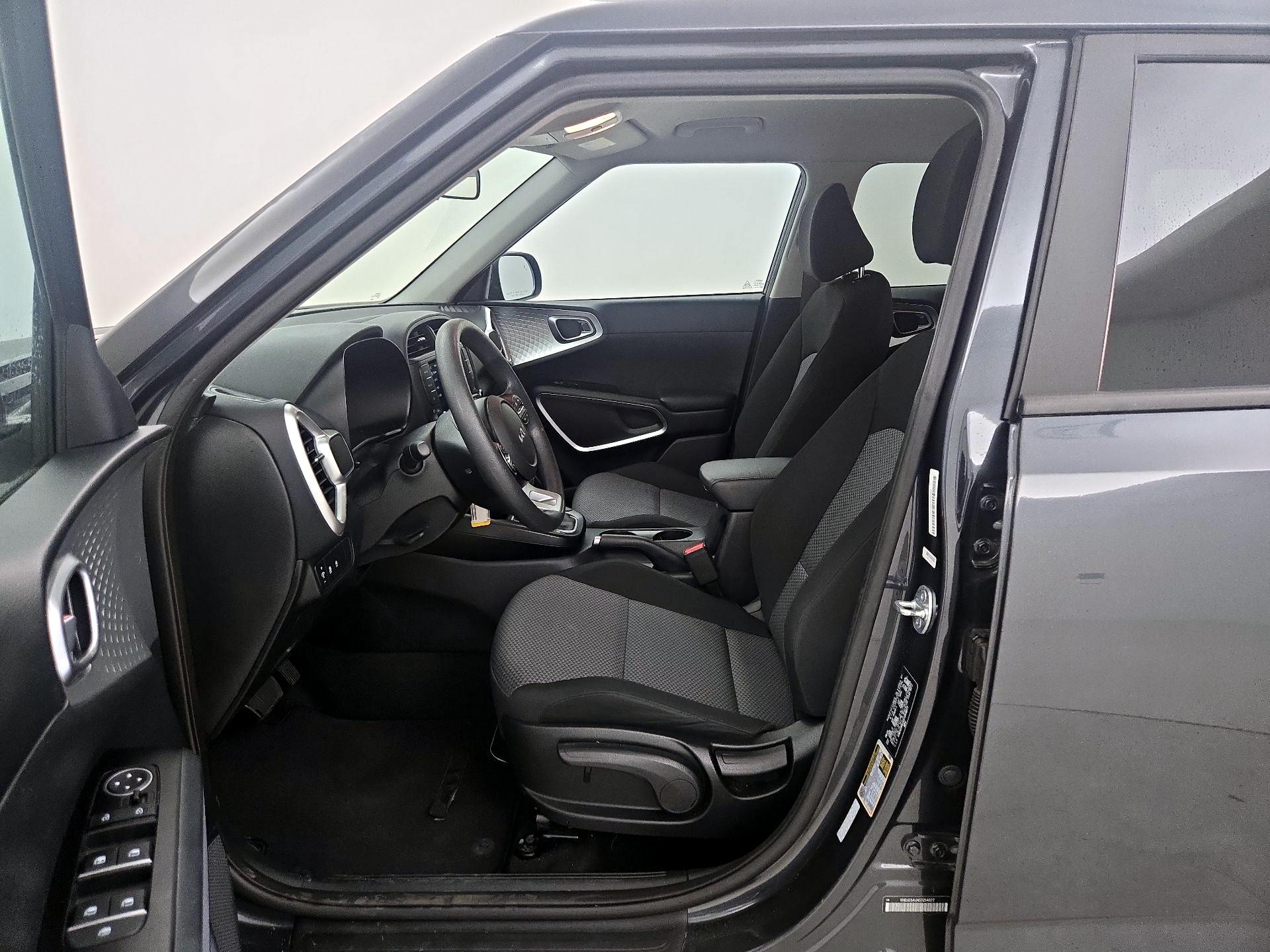 Thumbnail: 2025 Kia Soul - 11