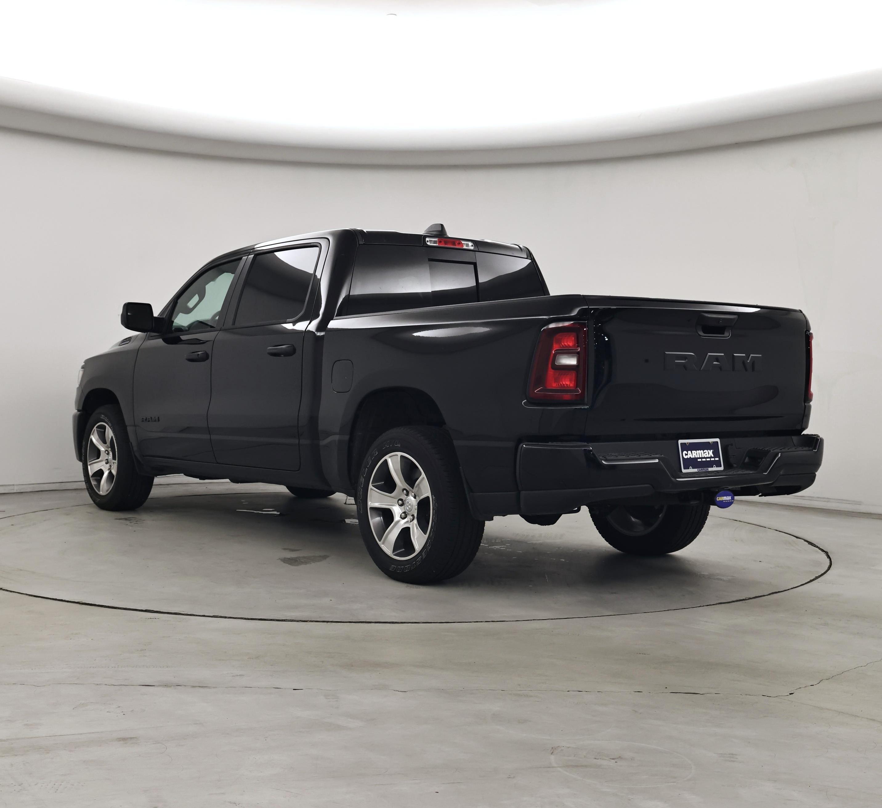 Thumbnail: 2025 RAM 1500 - 2