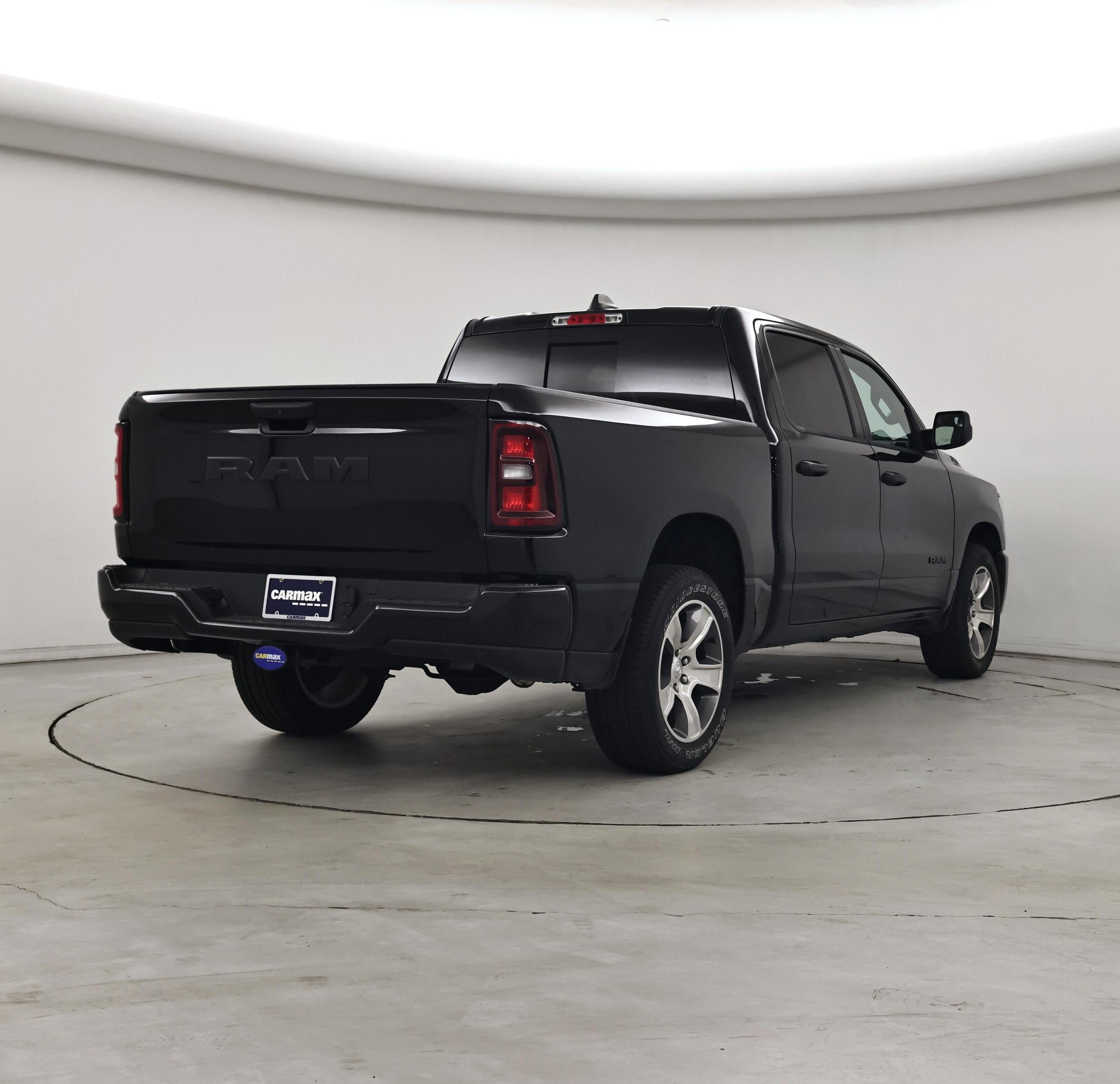 Thumbnail: 2025 RAM 1500 - 8
