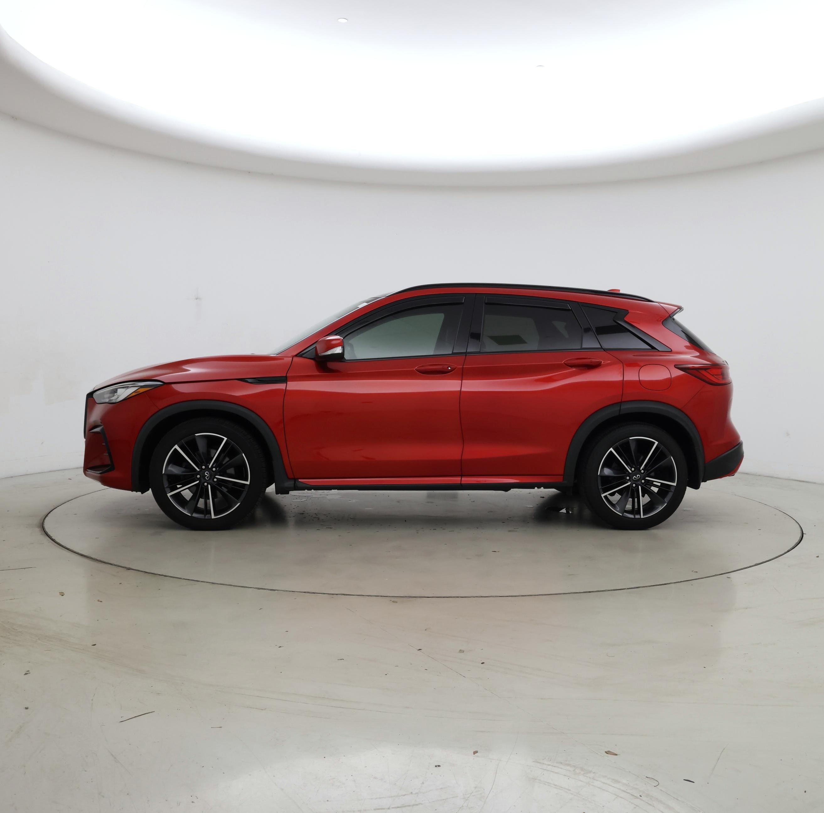 Thumbnail: 2023 INFINITI QX50 - 3