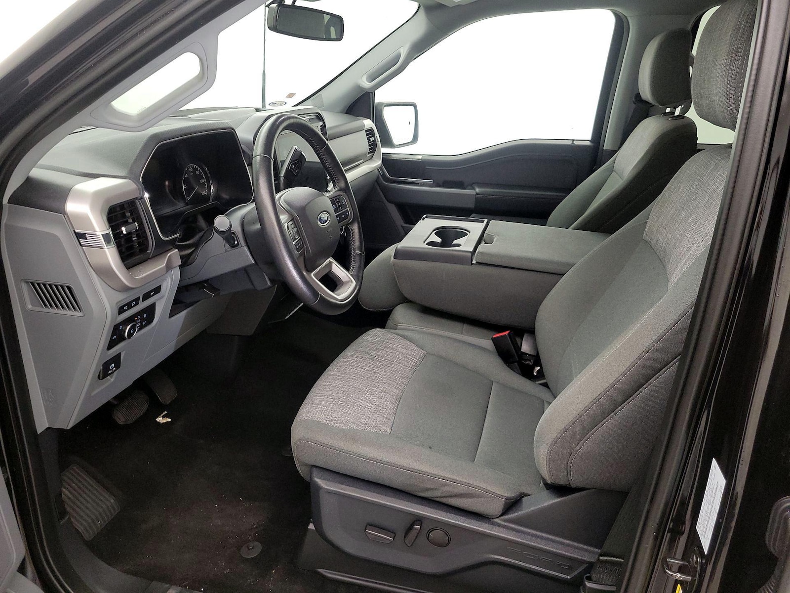 2022 Ford F-150 XLT - Photo 12