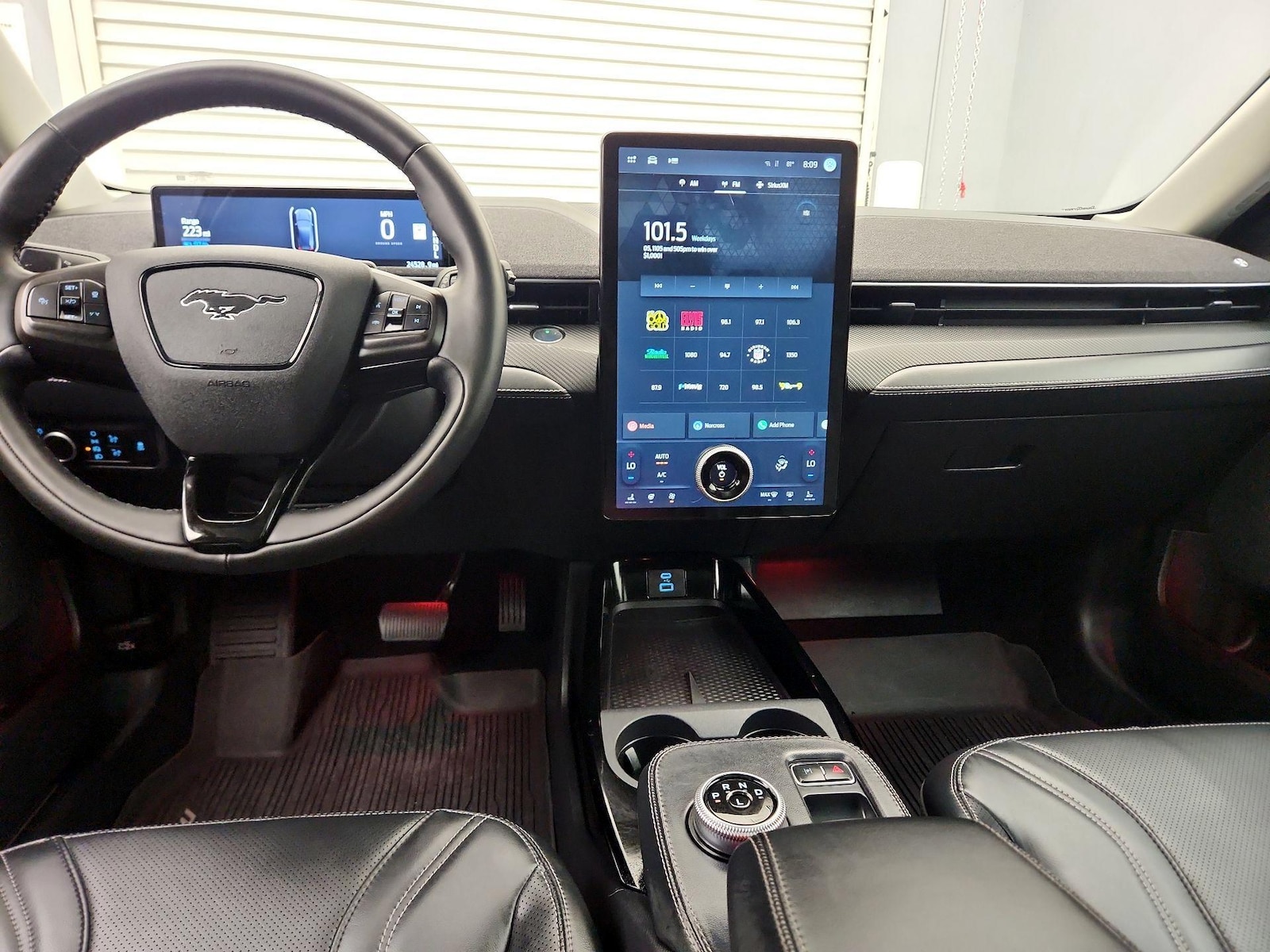 2023 Ford Mustang Mach-E Premium RWD - Photo 10
