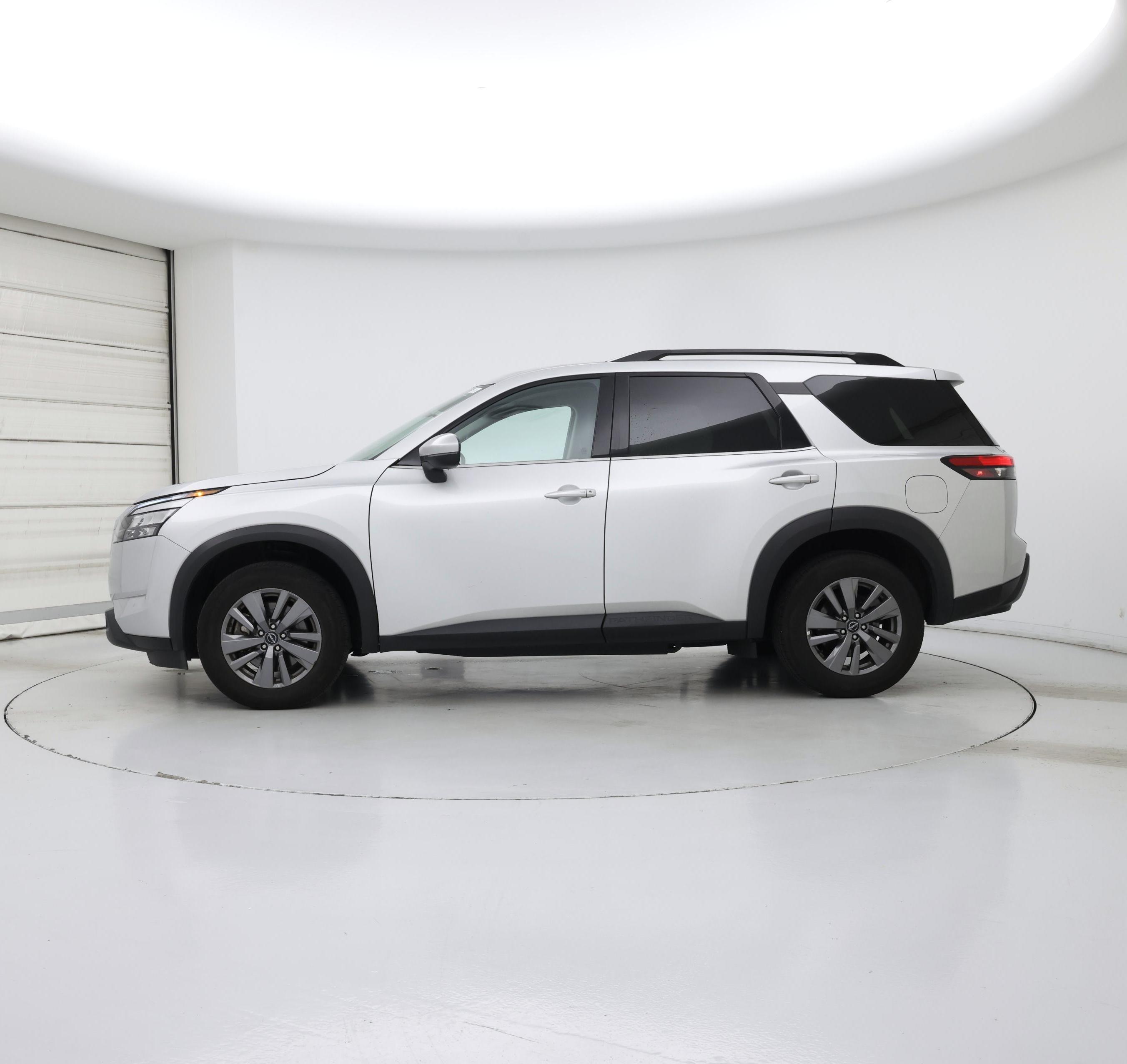 Thumbnail: 2025 Nissan Pathfinder - 3