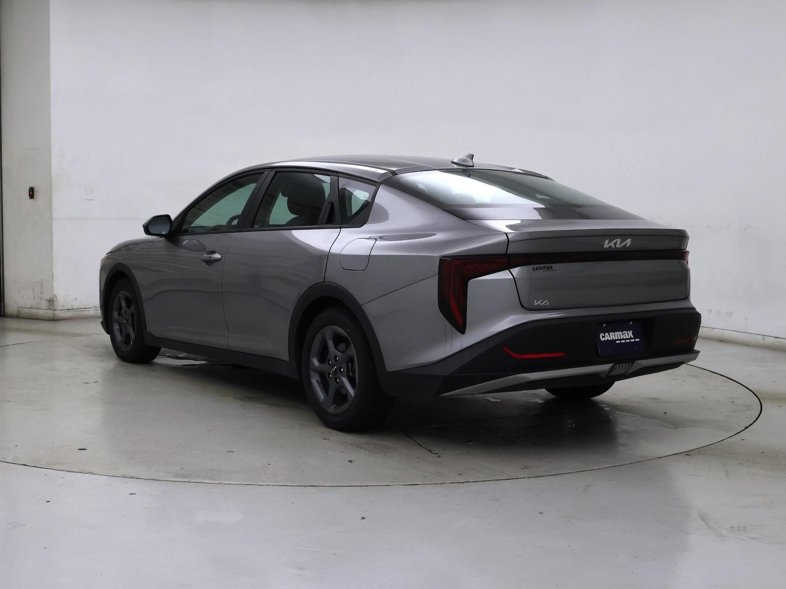 2025 Kia K4 LXS - Photo 3