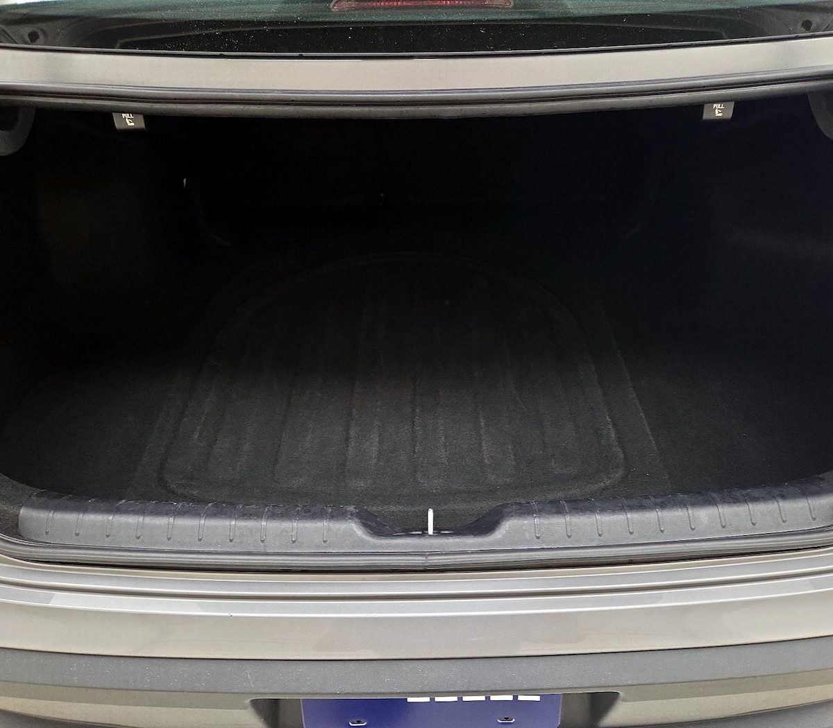 Trunk/Cargo (Seats Up)