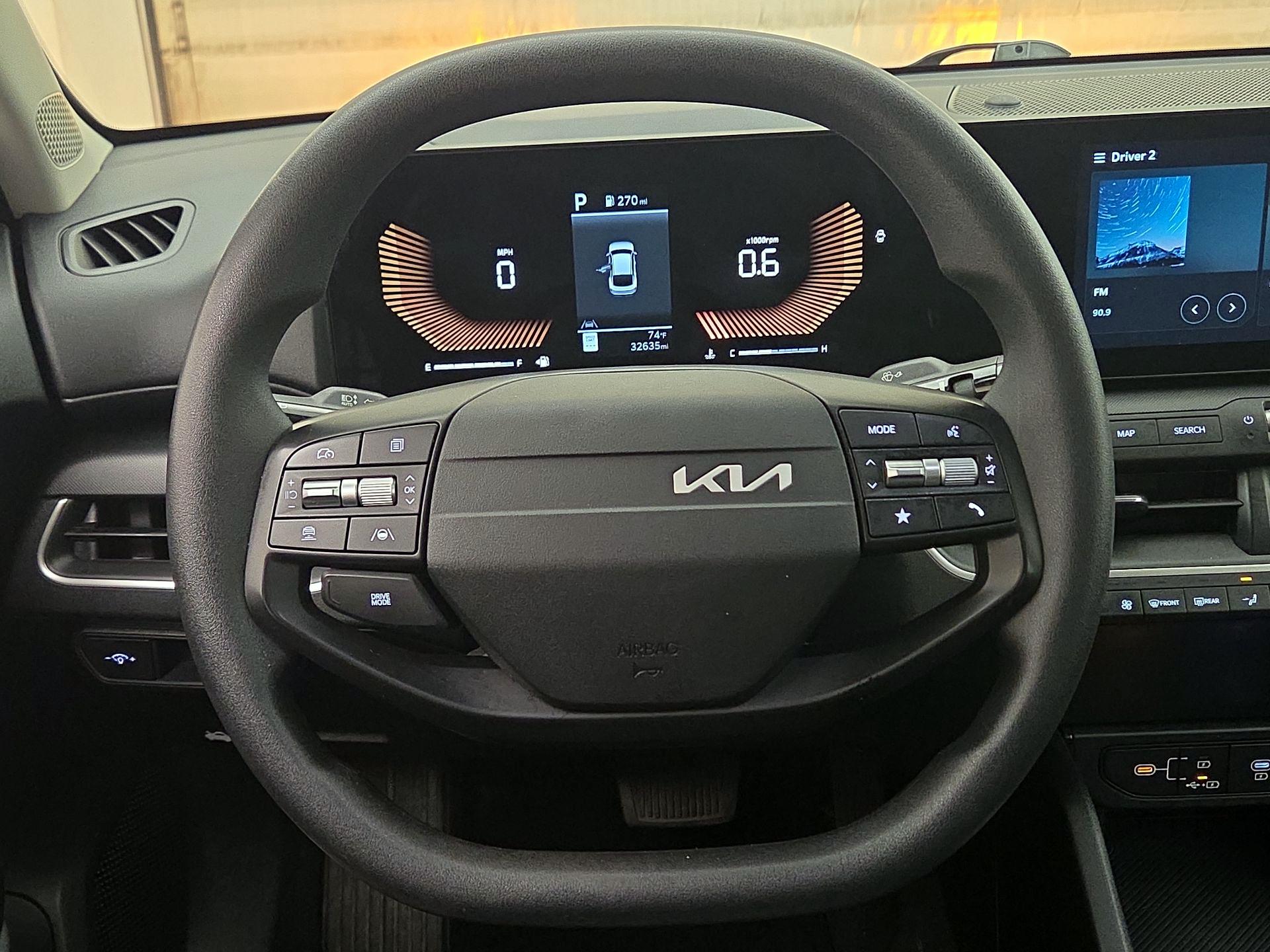 Thumbnail: 2025 Kia K4 - 10