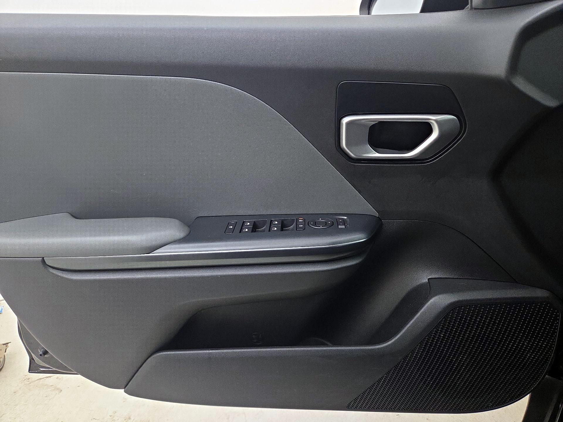 Thumbnail: 2025 Kia K4 - 12
