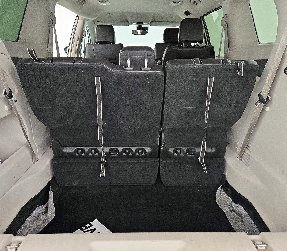 Trunk/Cargo (Seats Up)