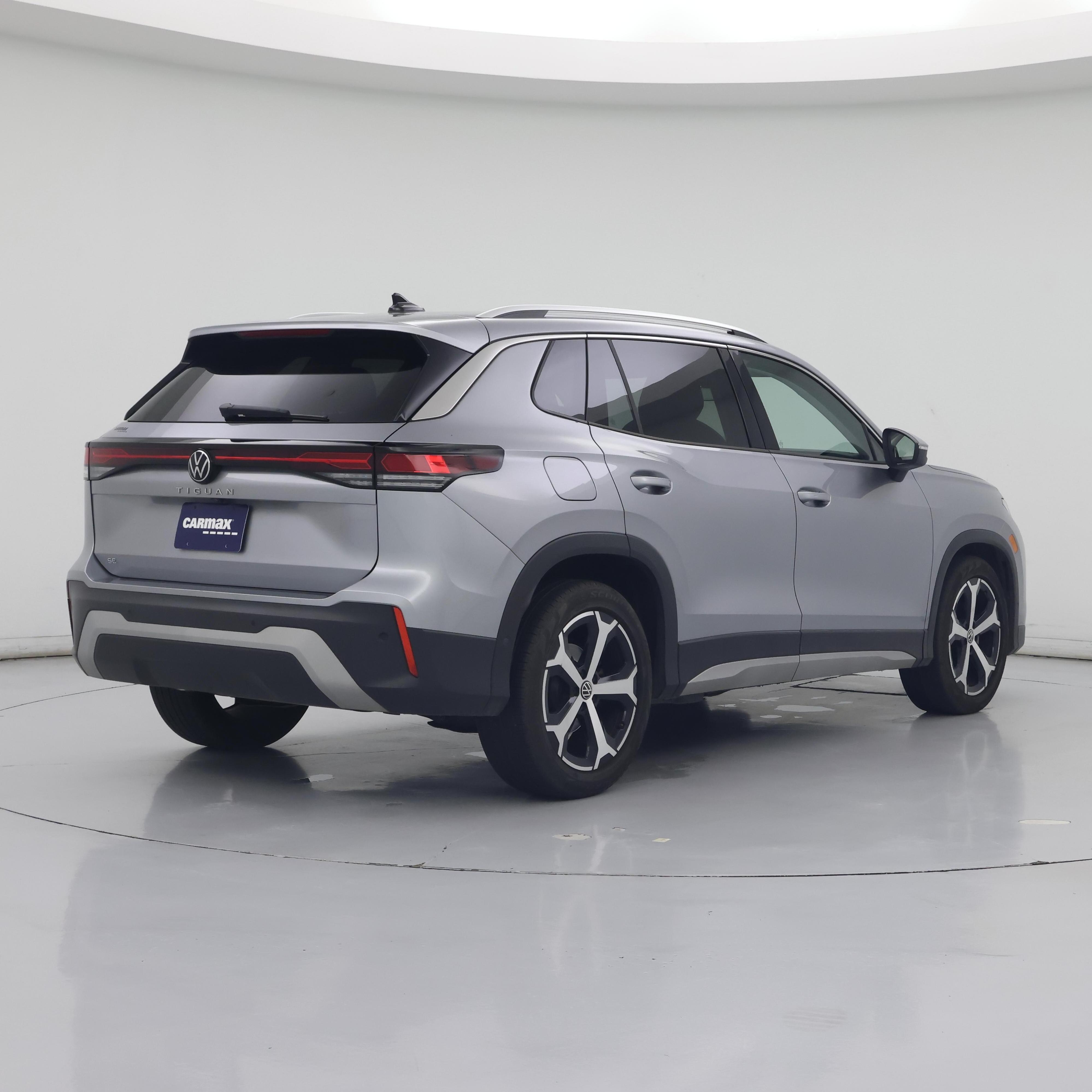 Thumbnail: 2026 Volkswagen Tiguan - 8