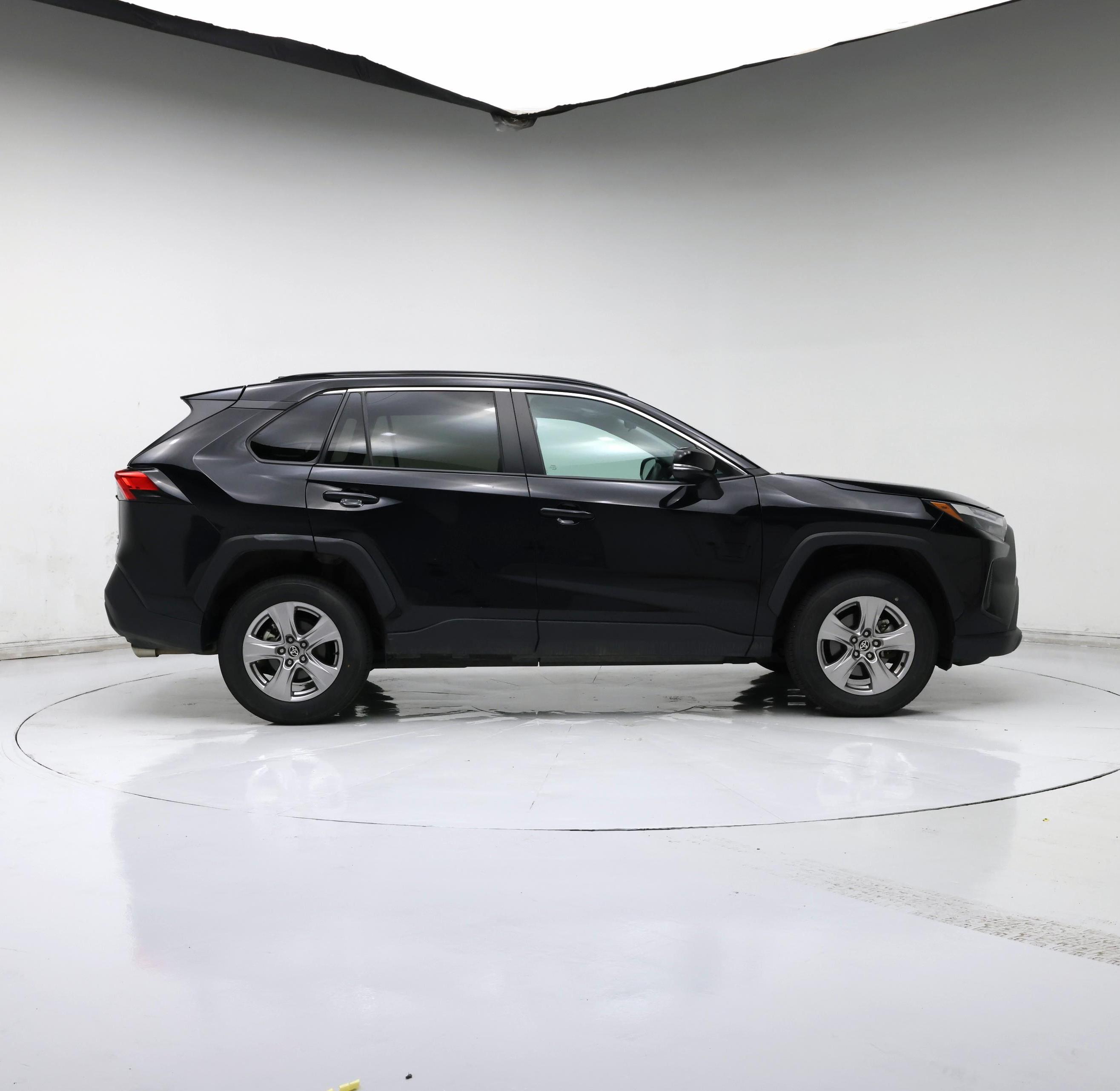 Thumbnail: 2024 Toyota RAV4 - 7