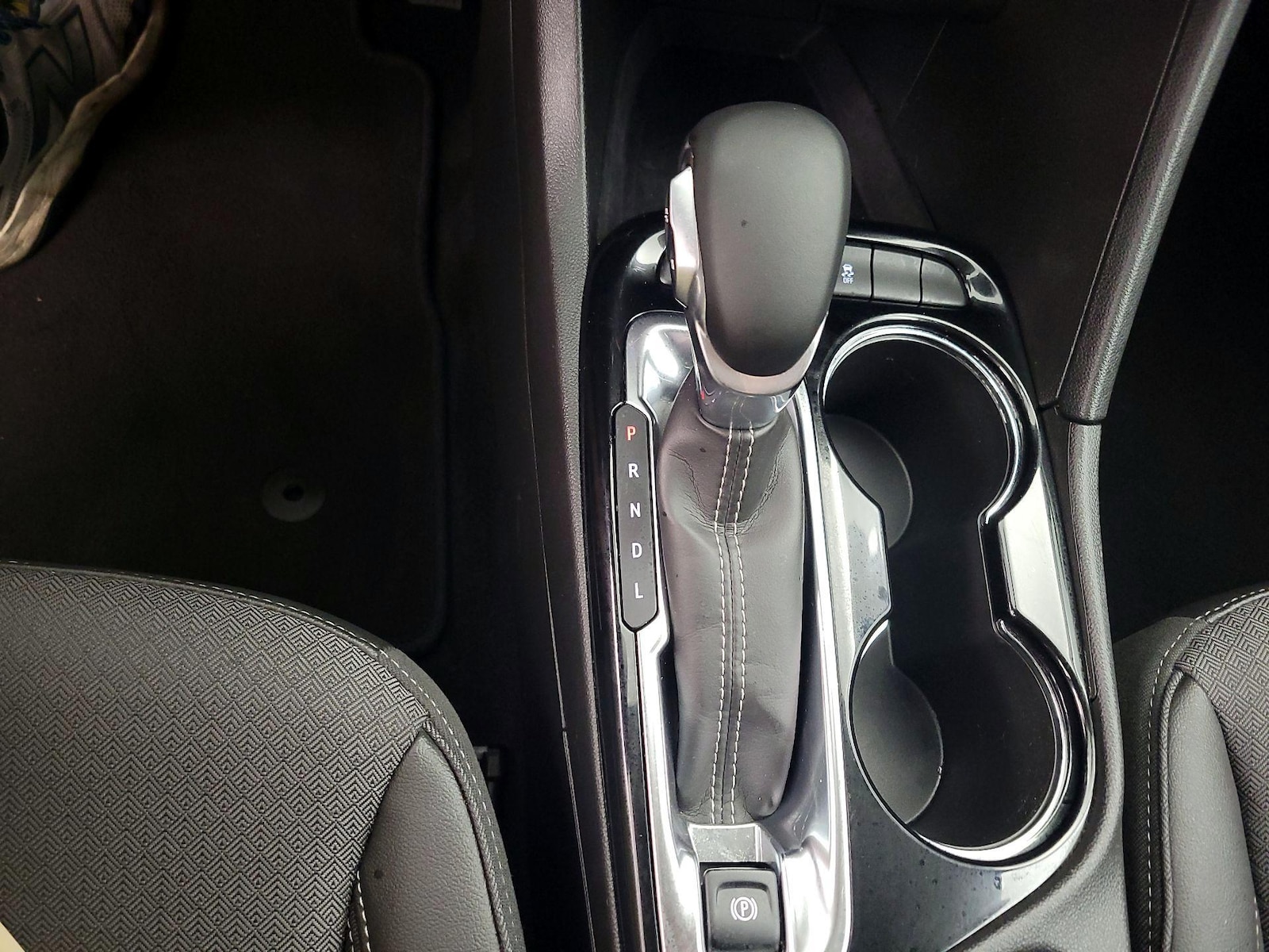 2025 Buick Encore GX Preferred - Photo 19