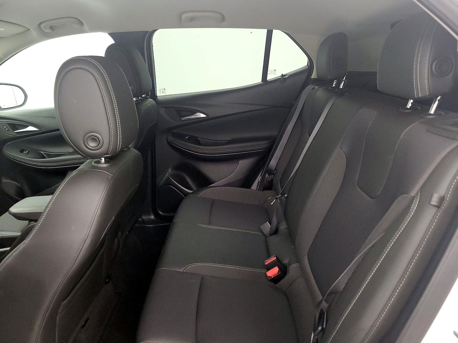 2025 Buick Encore GX Preferred - Photo 21