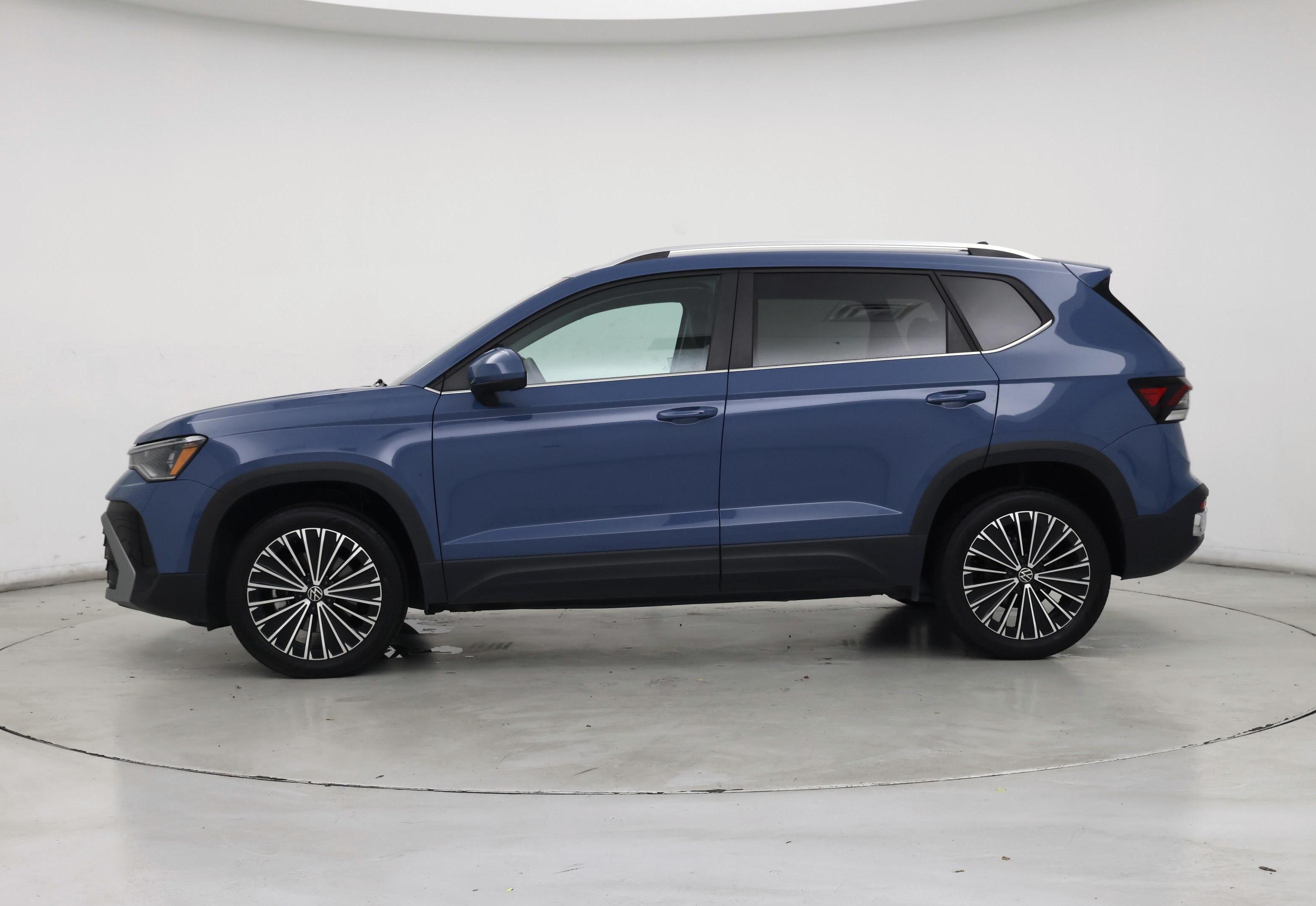 Thumbnail: 2026 Volkswagen Taos - 3