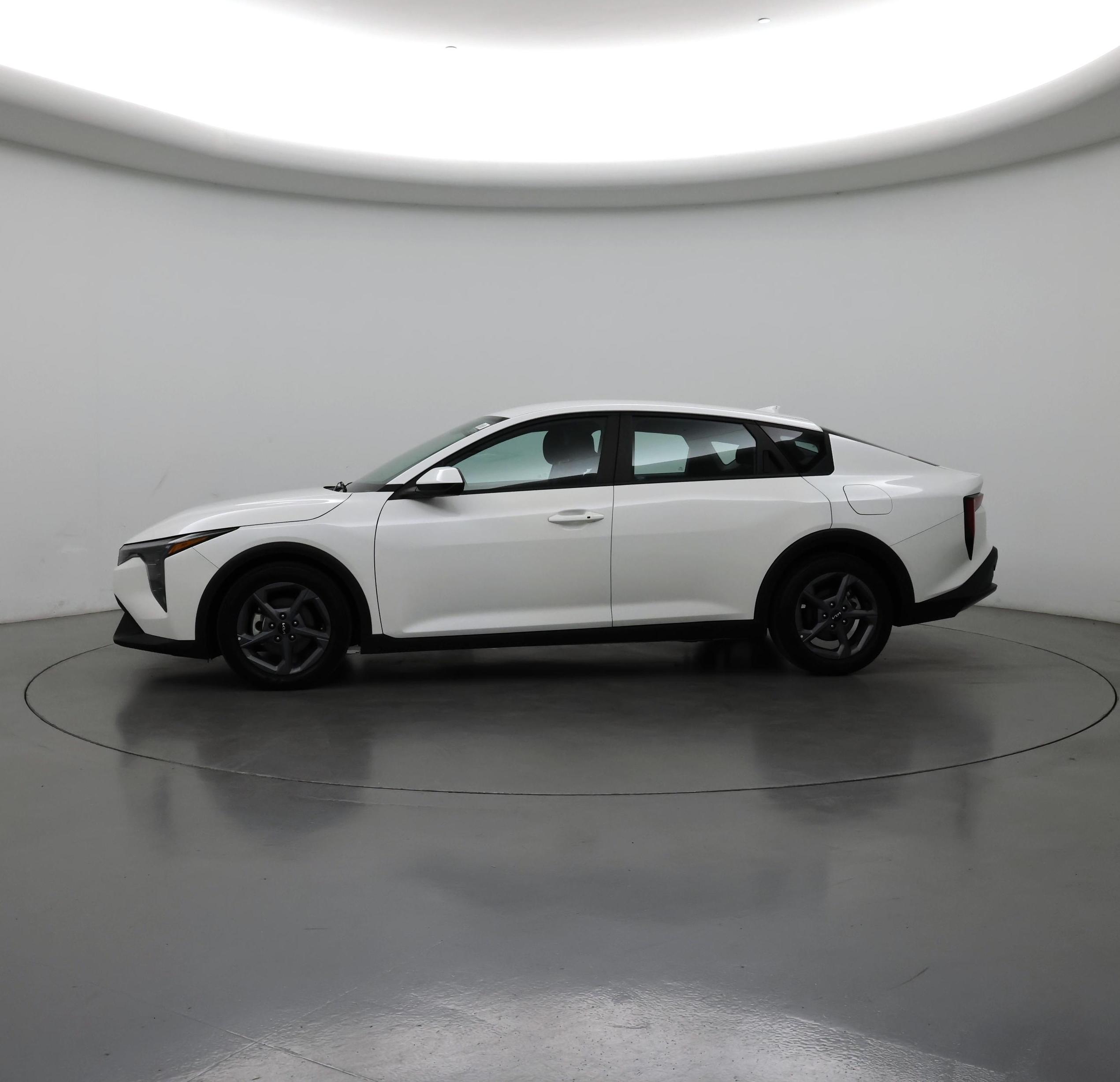 Thumbnail: 2025 Kia K4 - 3