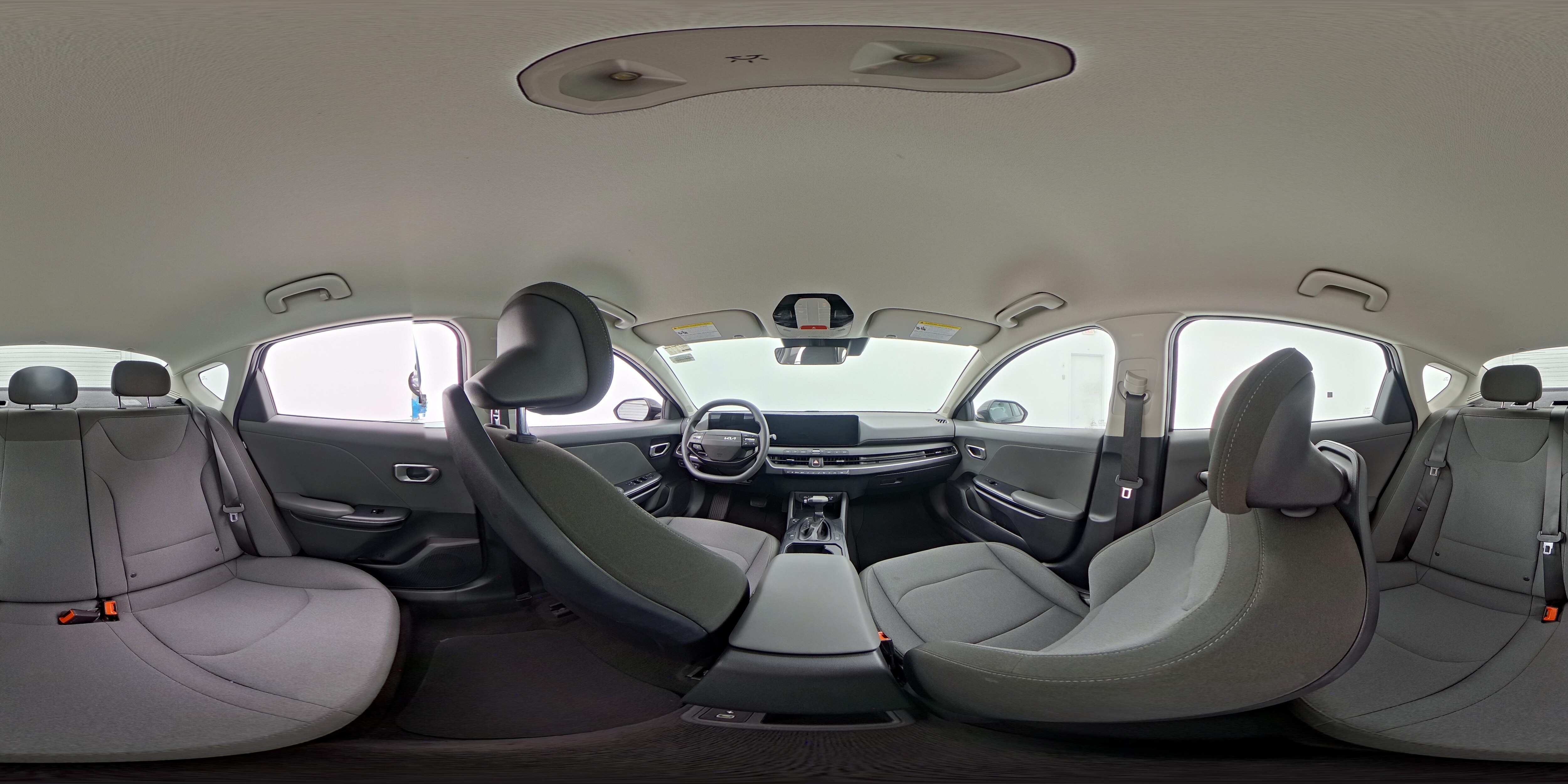2025 Kia K4 LXS - Photo 25