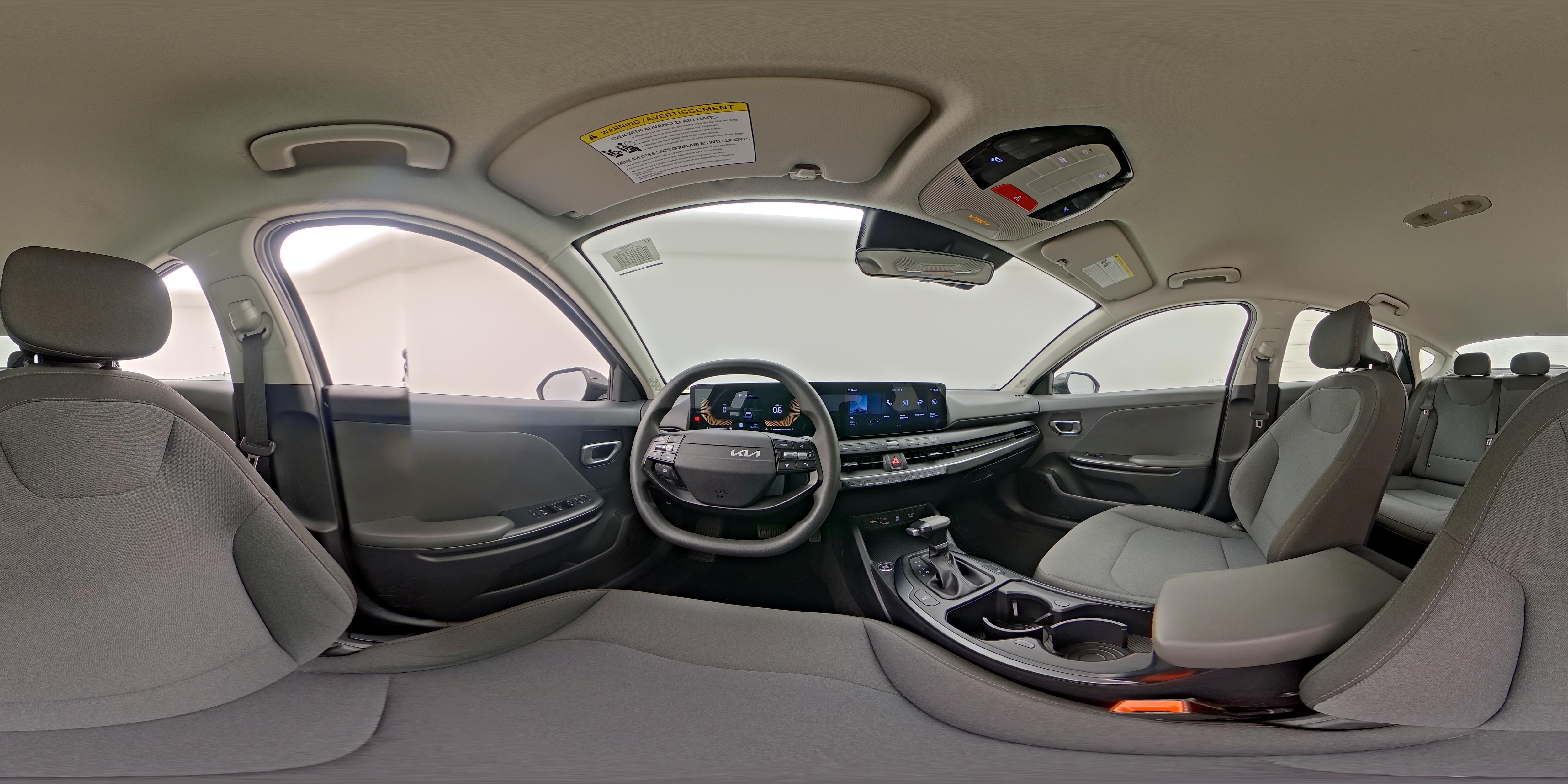 2025 Kia K4 LXS - Photo 26