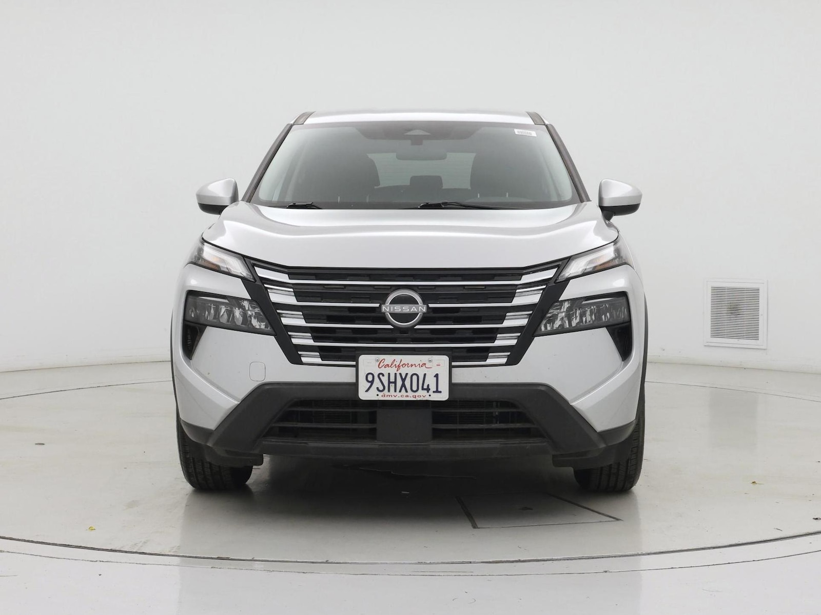 2025 Nissan Rogue SV - Photo 6