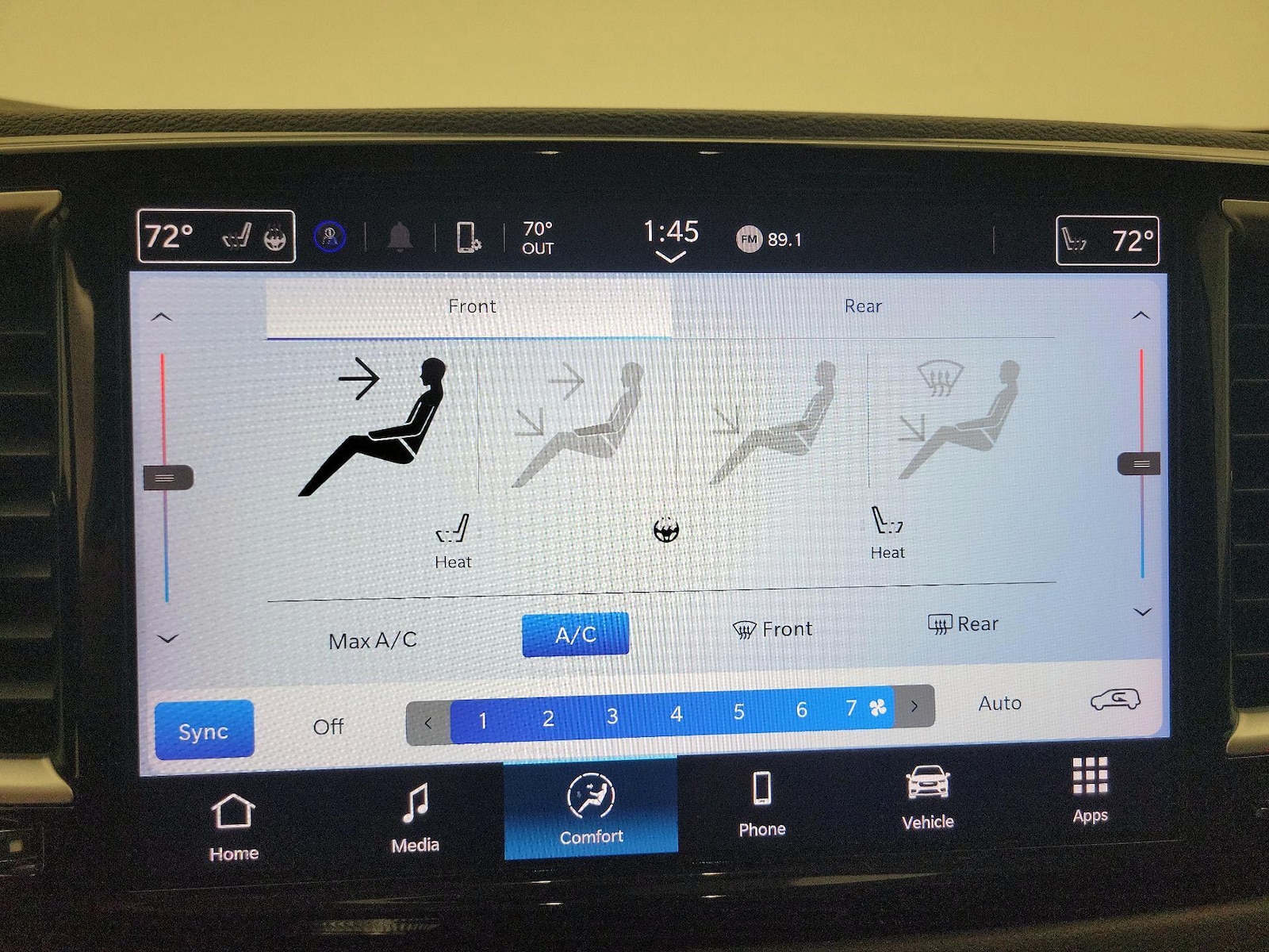 2024 Chrysler Pacifica Touring L - Photo 17
