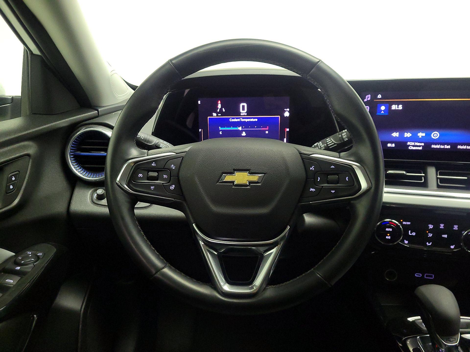 Thumbnail: 2025 Chevrolet Trax - 10