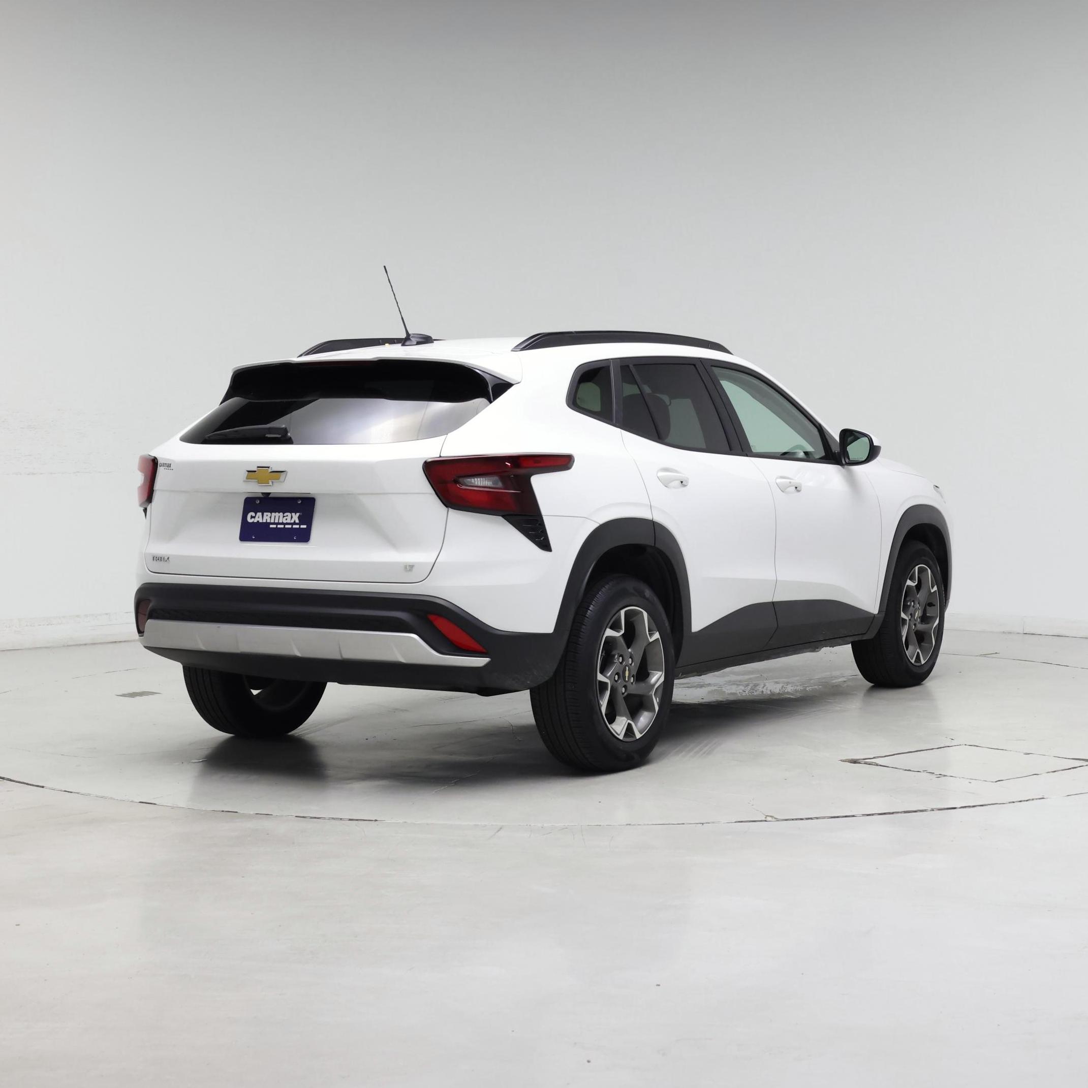 Thumbnail: 2025 Chevrolet Trax - 8