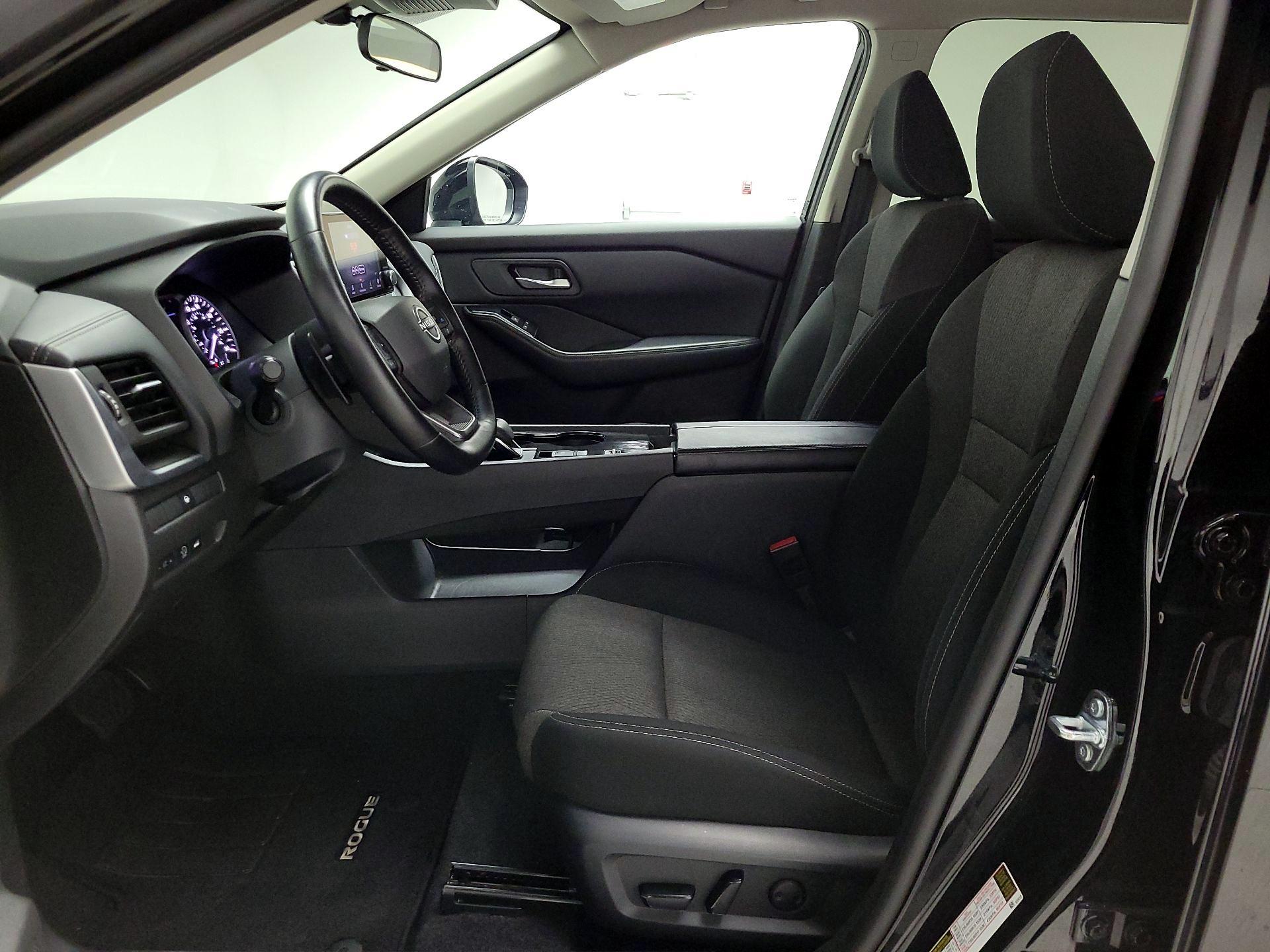 Thumbnail: 2025 Nissan Rogue - 11