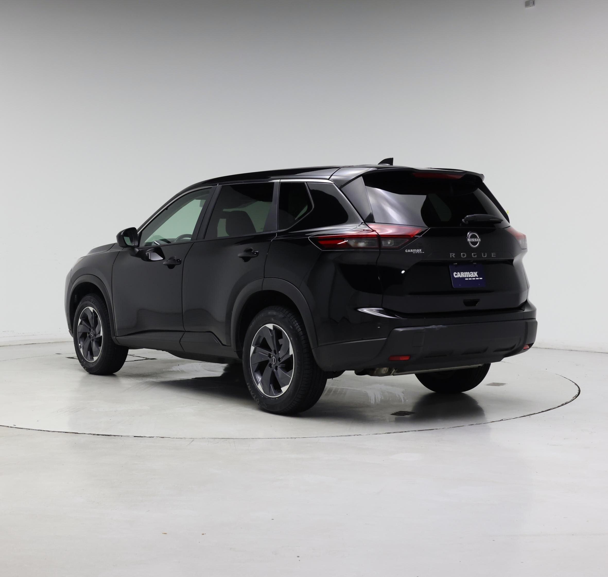 Thumbnail: 2025 Nissan Rogue - 2