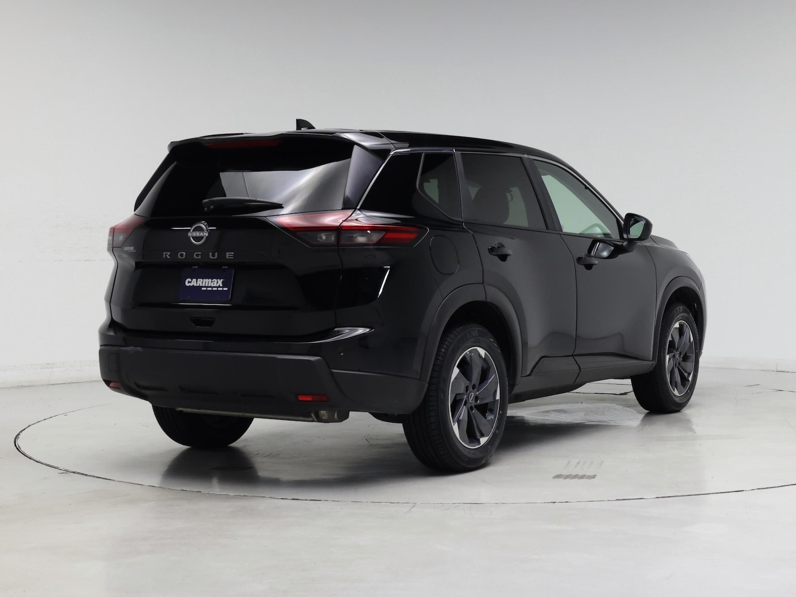 2025 Nissan Rogue SV - Photo 9