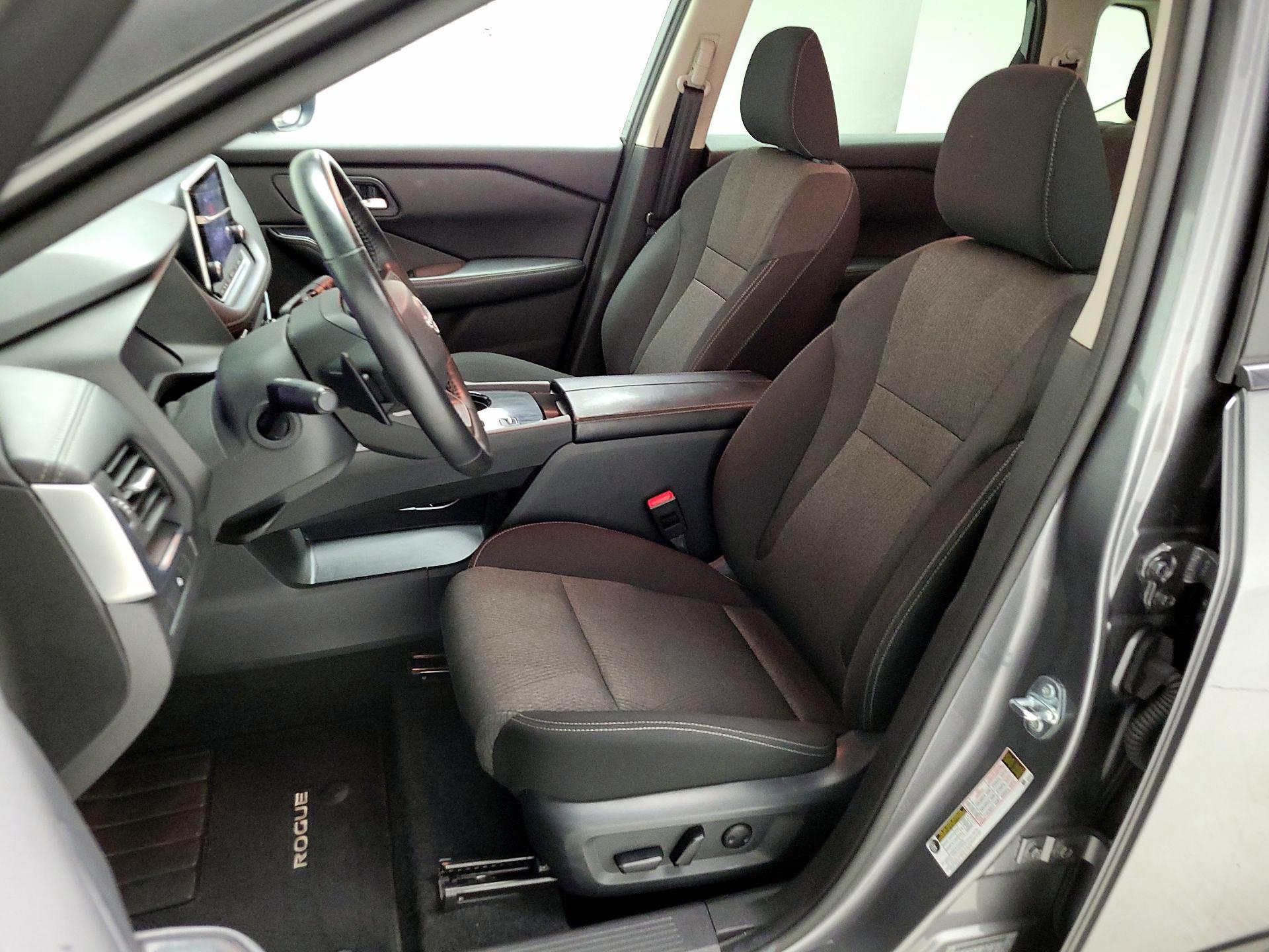 Thumbnail: 2025 Nissan Rogue - 11