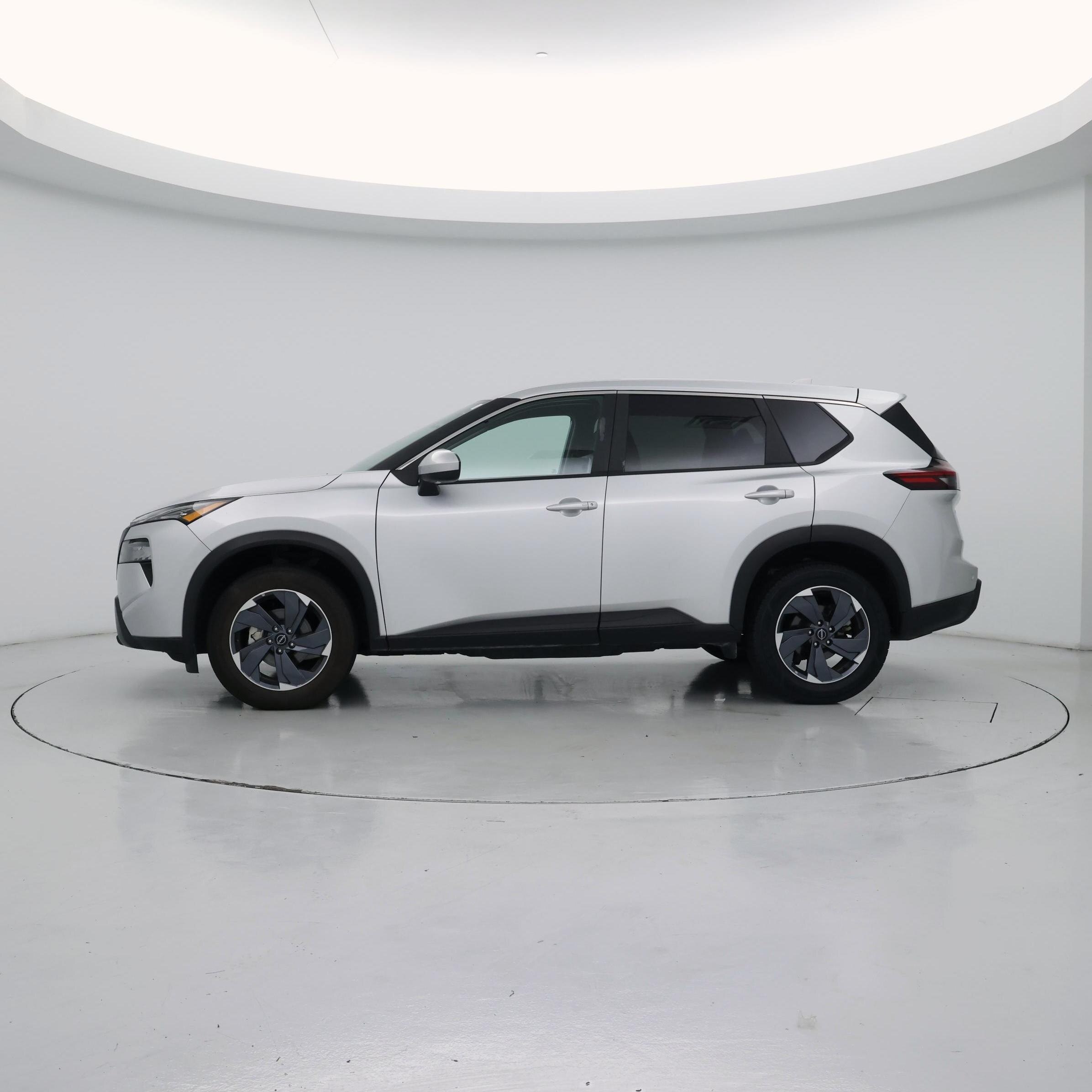 Thumbnail: 2025 Nissan Rogue - 3
