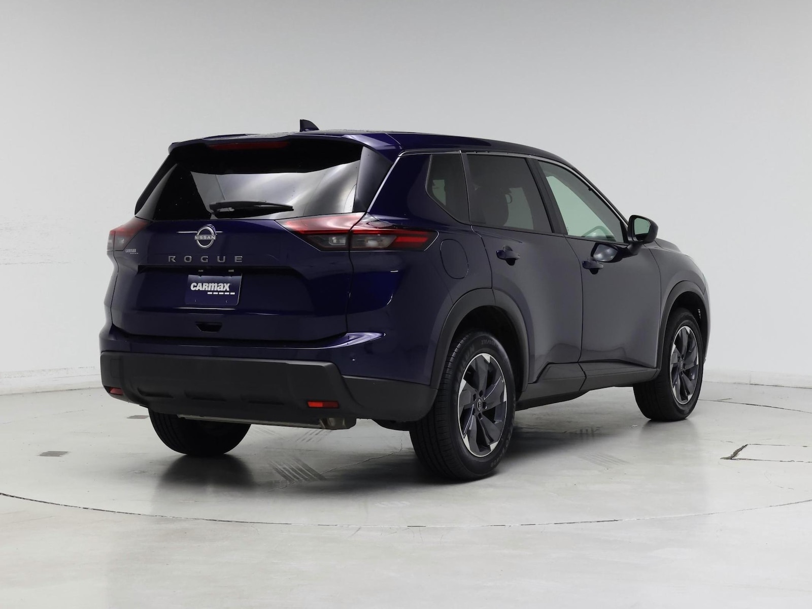 2025 Nissan Rogue SV - Photo 9