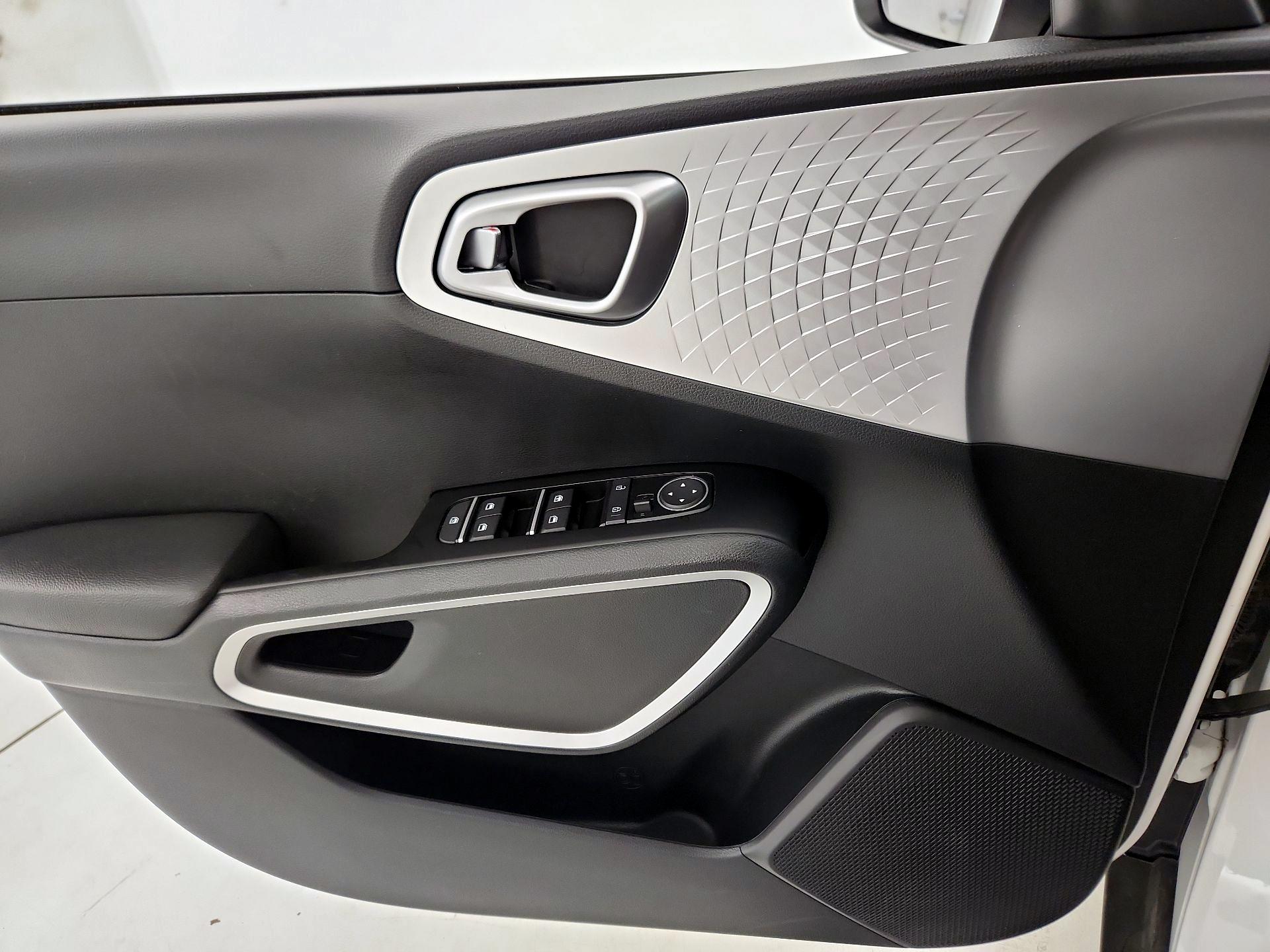 Thumbnail: 2025 Kia Soul - 12