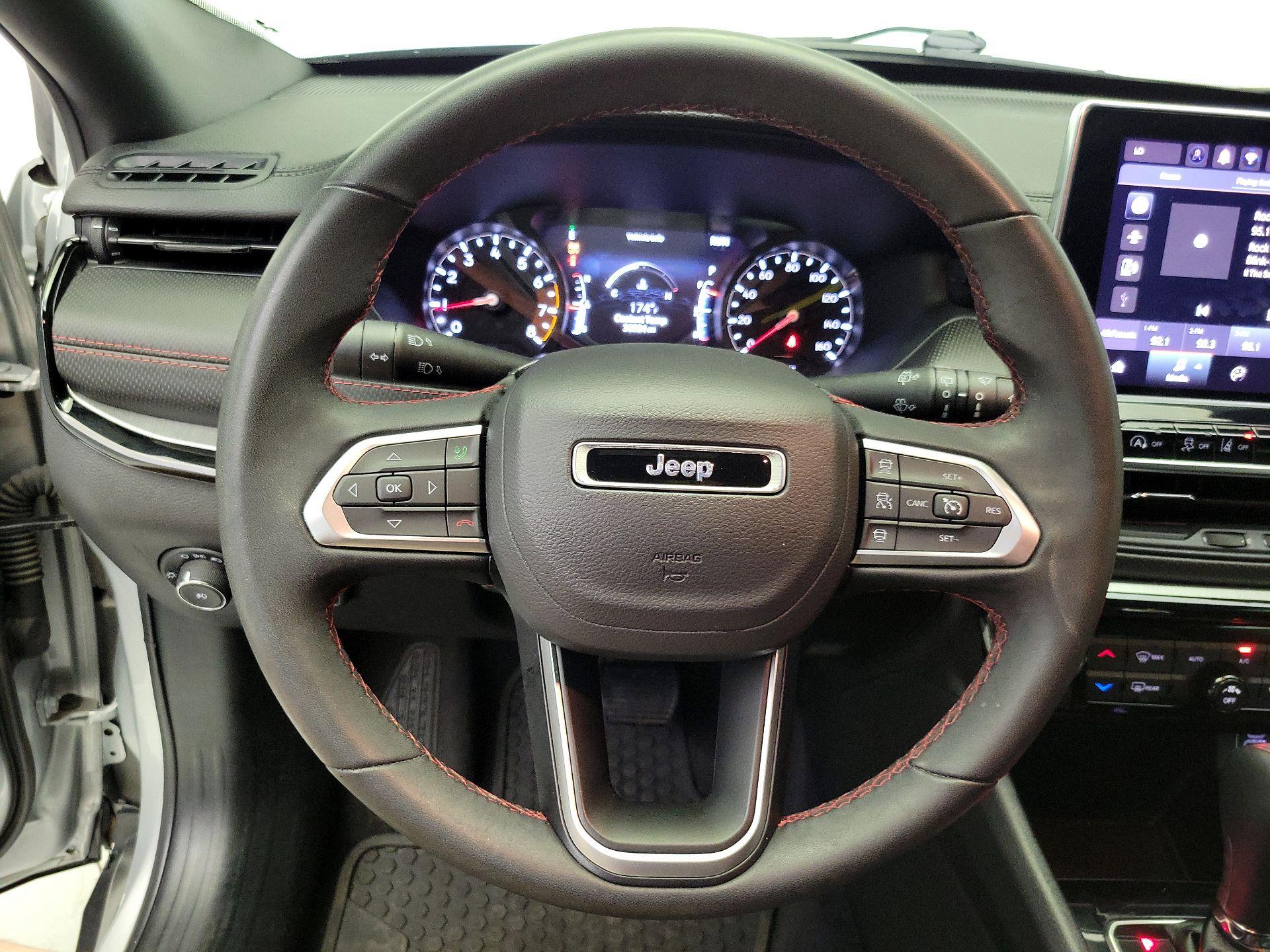 Thumbnail: 2025 Jeep Compass - 10