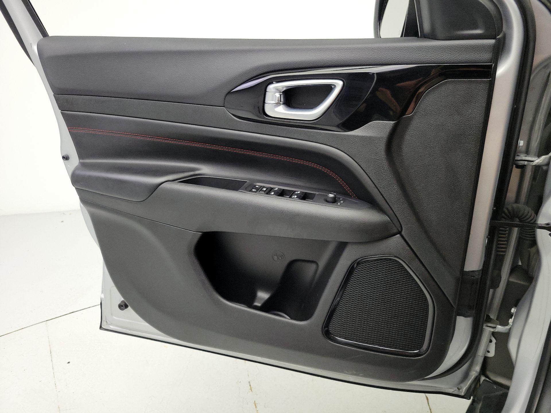 Thumbnail: 2025 Jeep Compass - 12